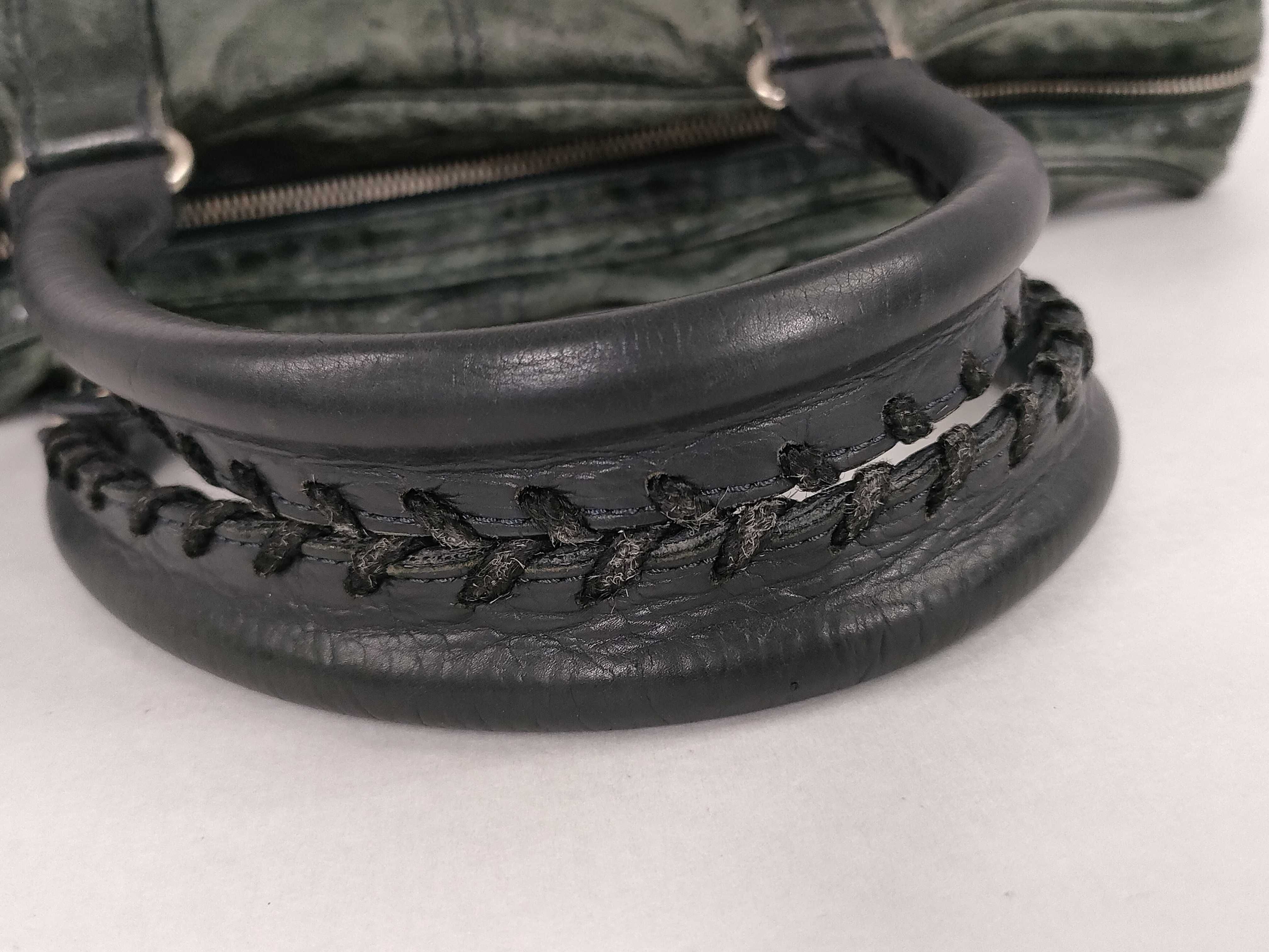 handbag — view 4