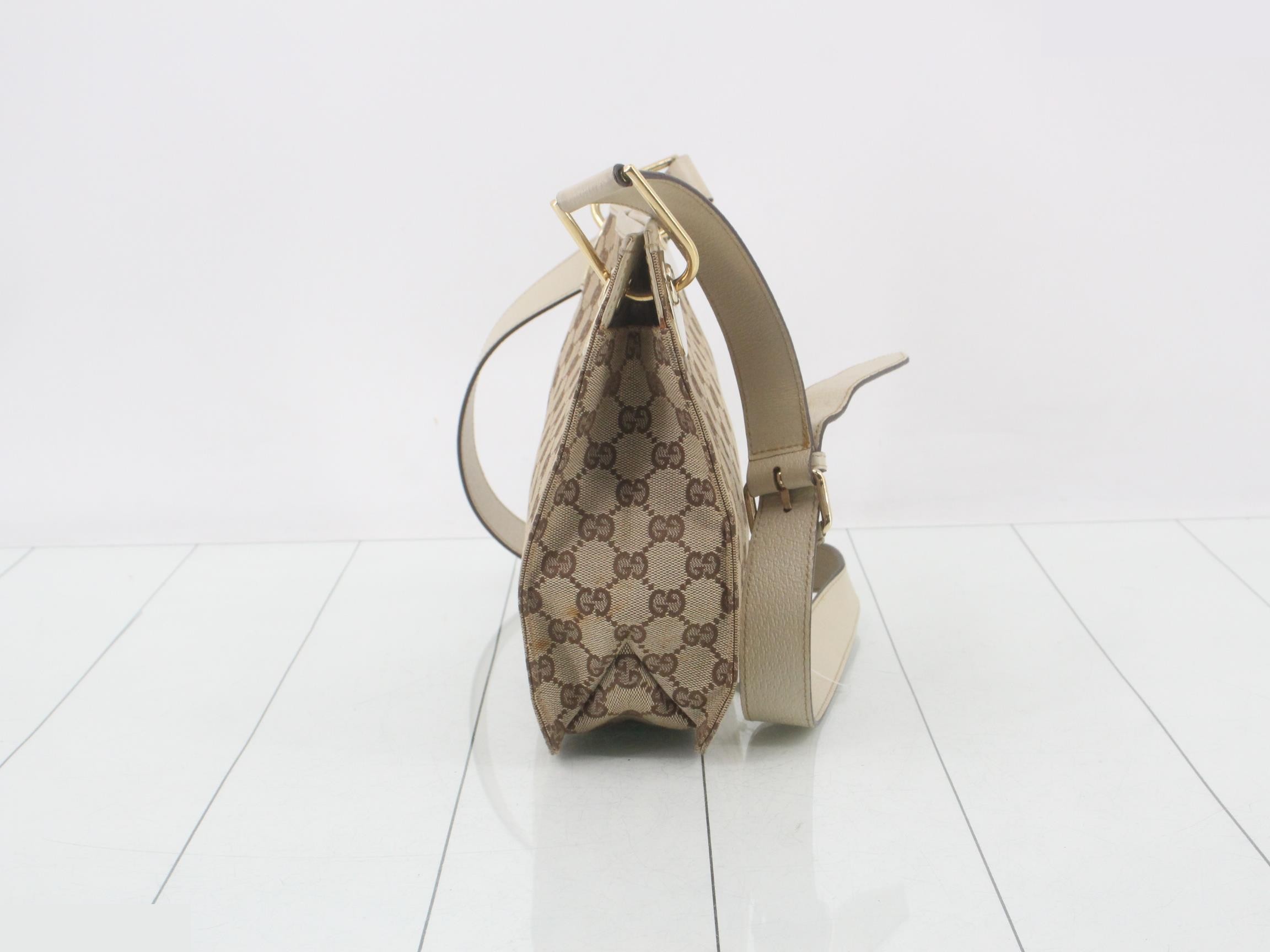 GG Canvas Shoulder Bag - 120841 — view 4