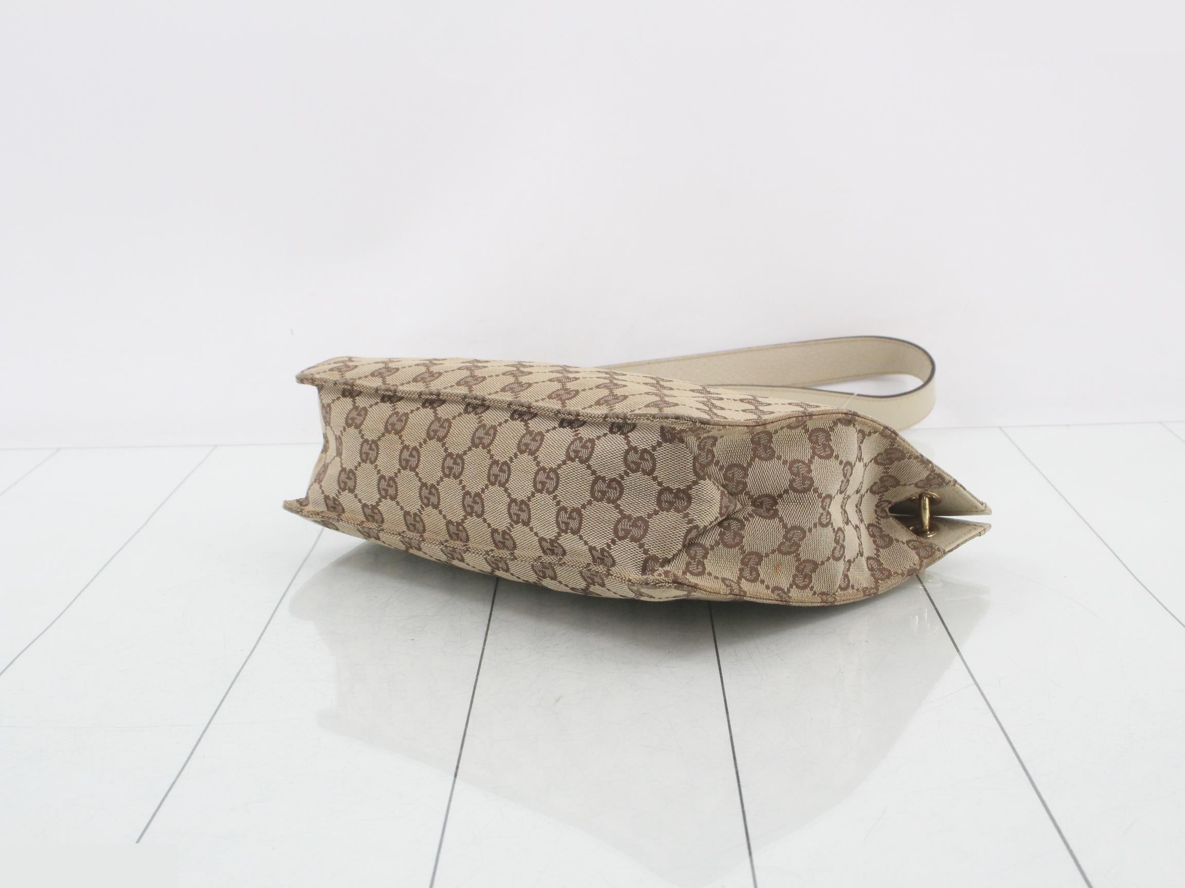 GG Canvas Shoulder Bag - 120841 — view 6