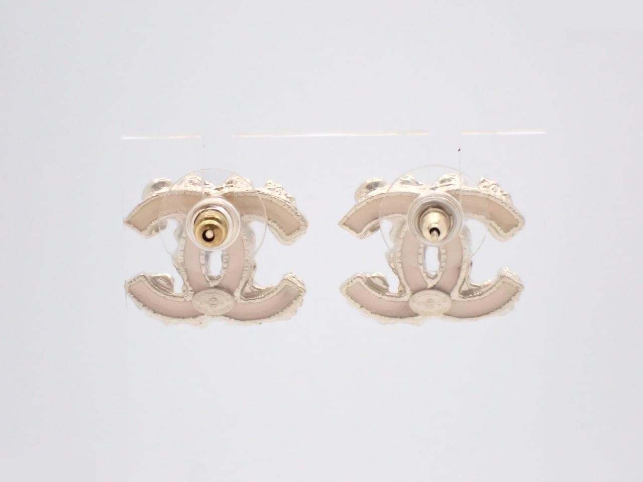 earrings, B11A, Coco Mark flower design, rhinestones, 2cm wide. — view 2