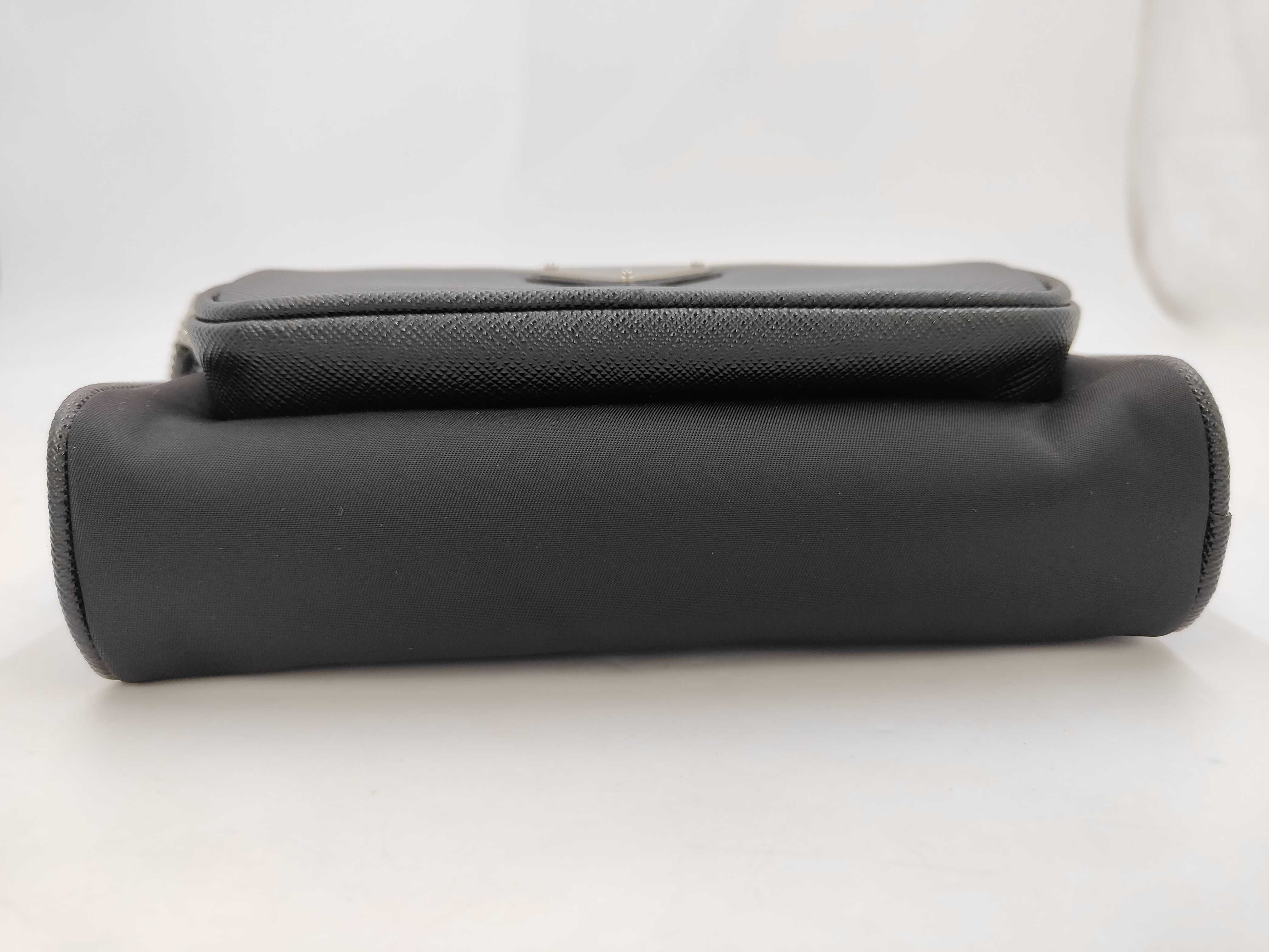 camera shoulder bag — view 7
