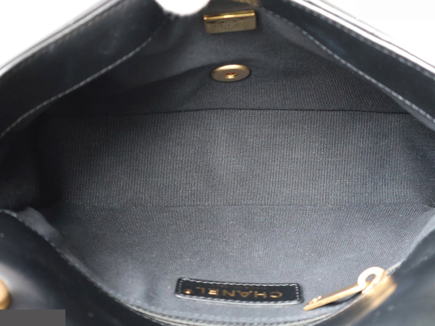 Matelassé Lambskin Chain Shoulder Bag, Black — view 12