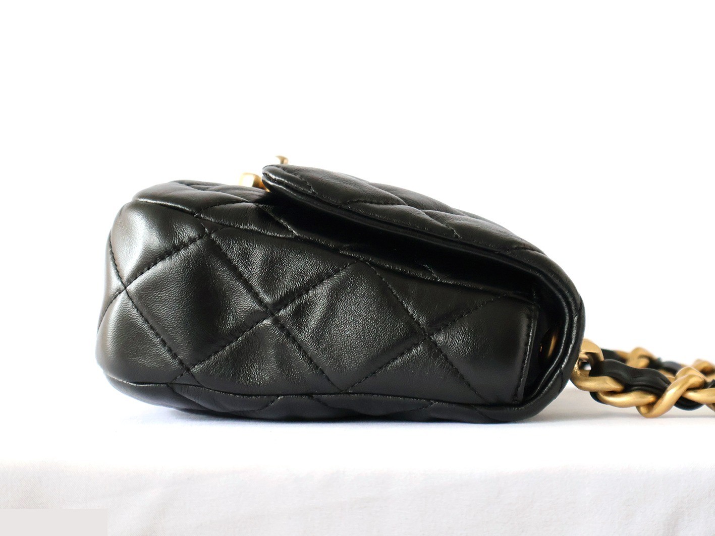 Matelassé Lambskin Chain Shoulder Bag, Black — view 6