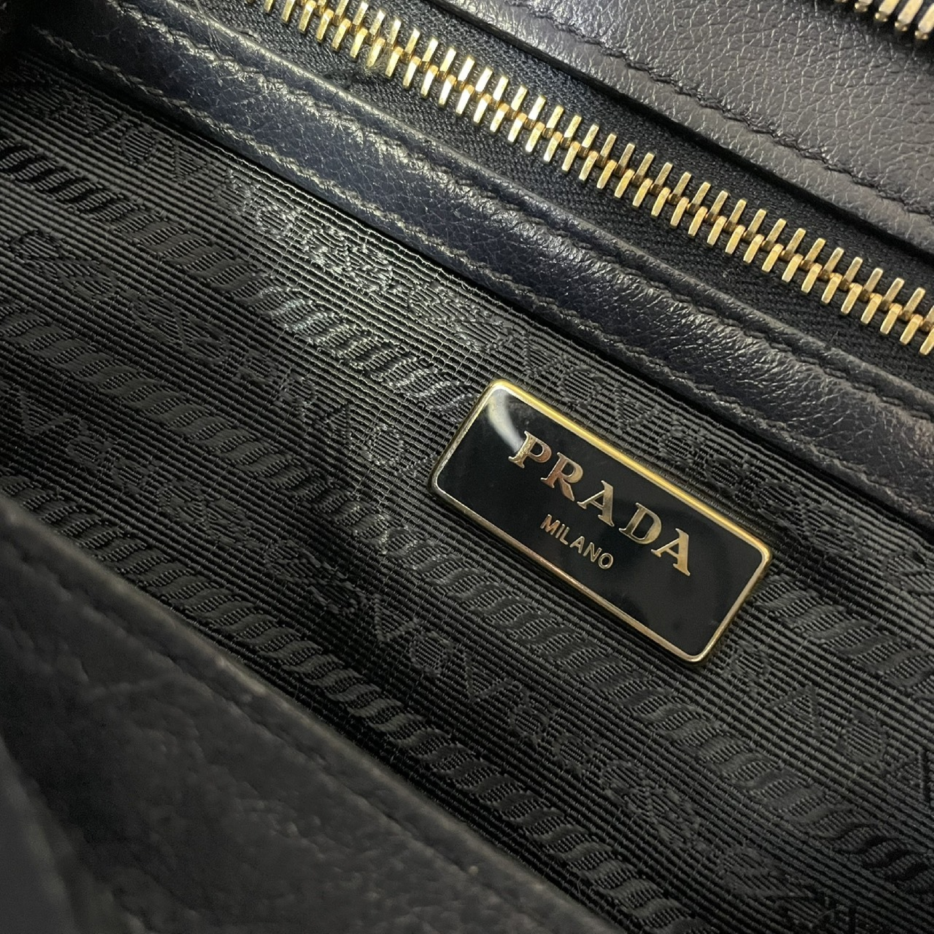 2-way handbag, navy, 1BA164 GLACE CALF stamp, riri shoulder bag — view 13