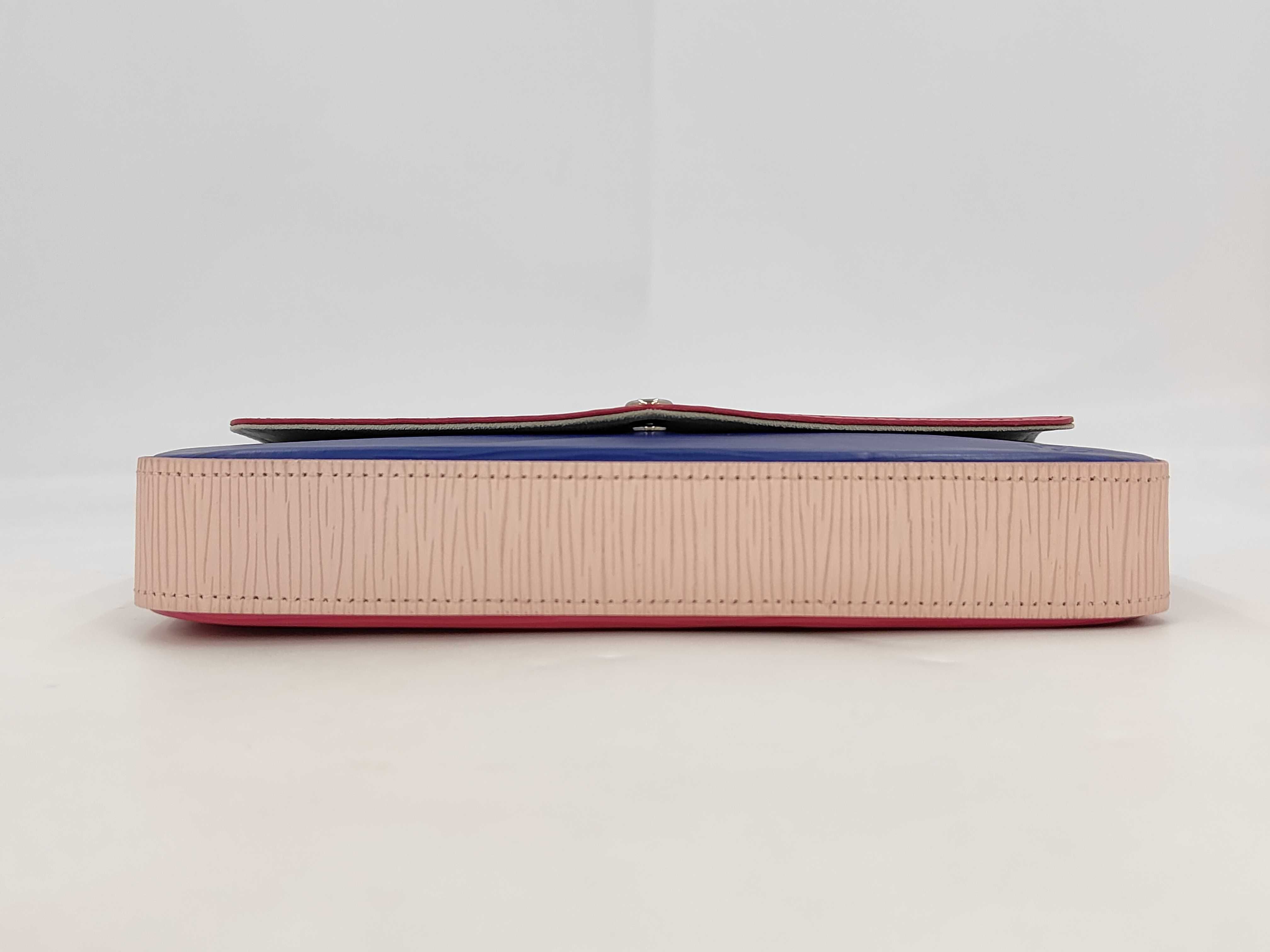 Epi Leather Pochette Felicie Tricolor M61754 Shoulder Bag — view 3