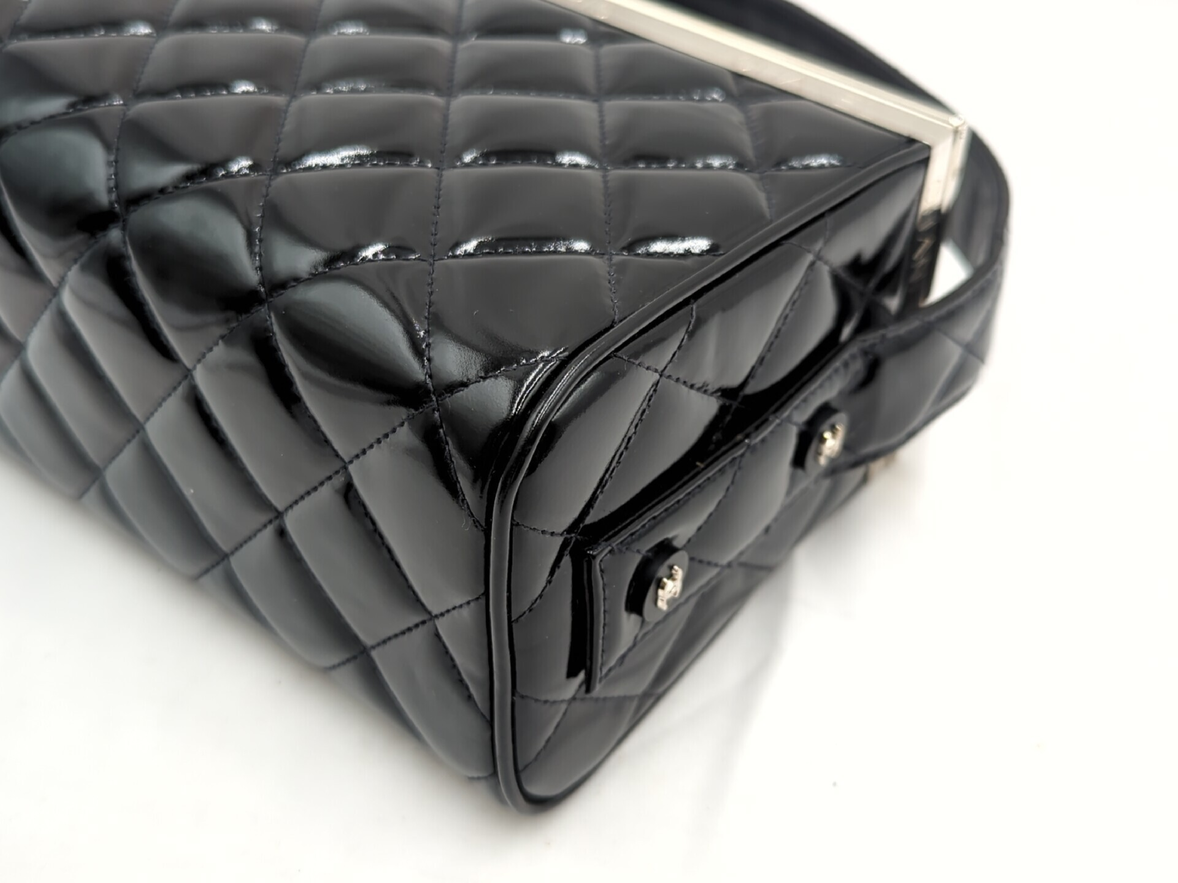 Enamel Vanity Handbag (Series 4) — view 4