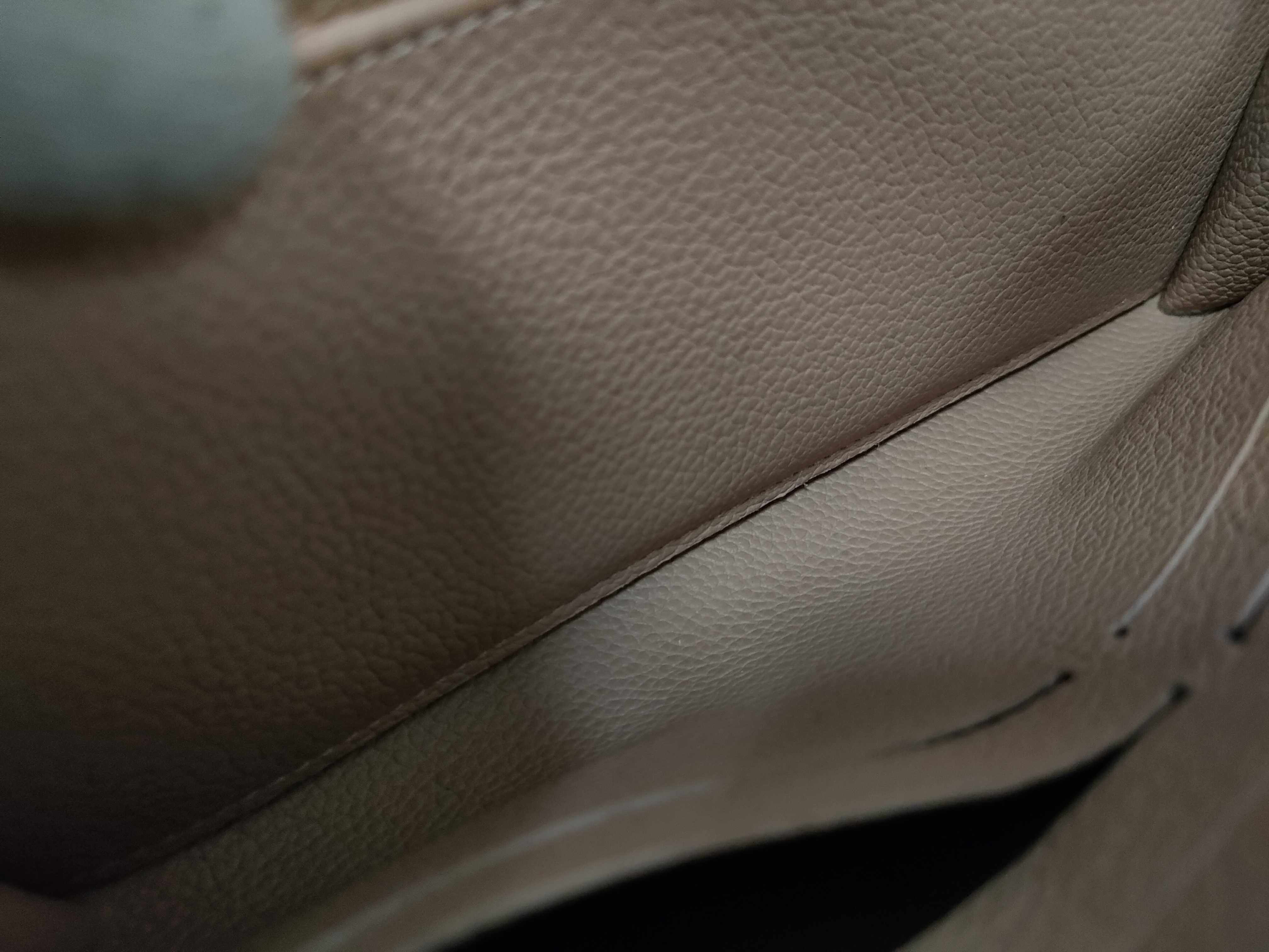Monogram Empreinte Portefeuille Sarah Wallet — view 11