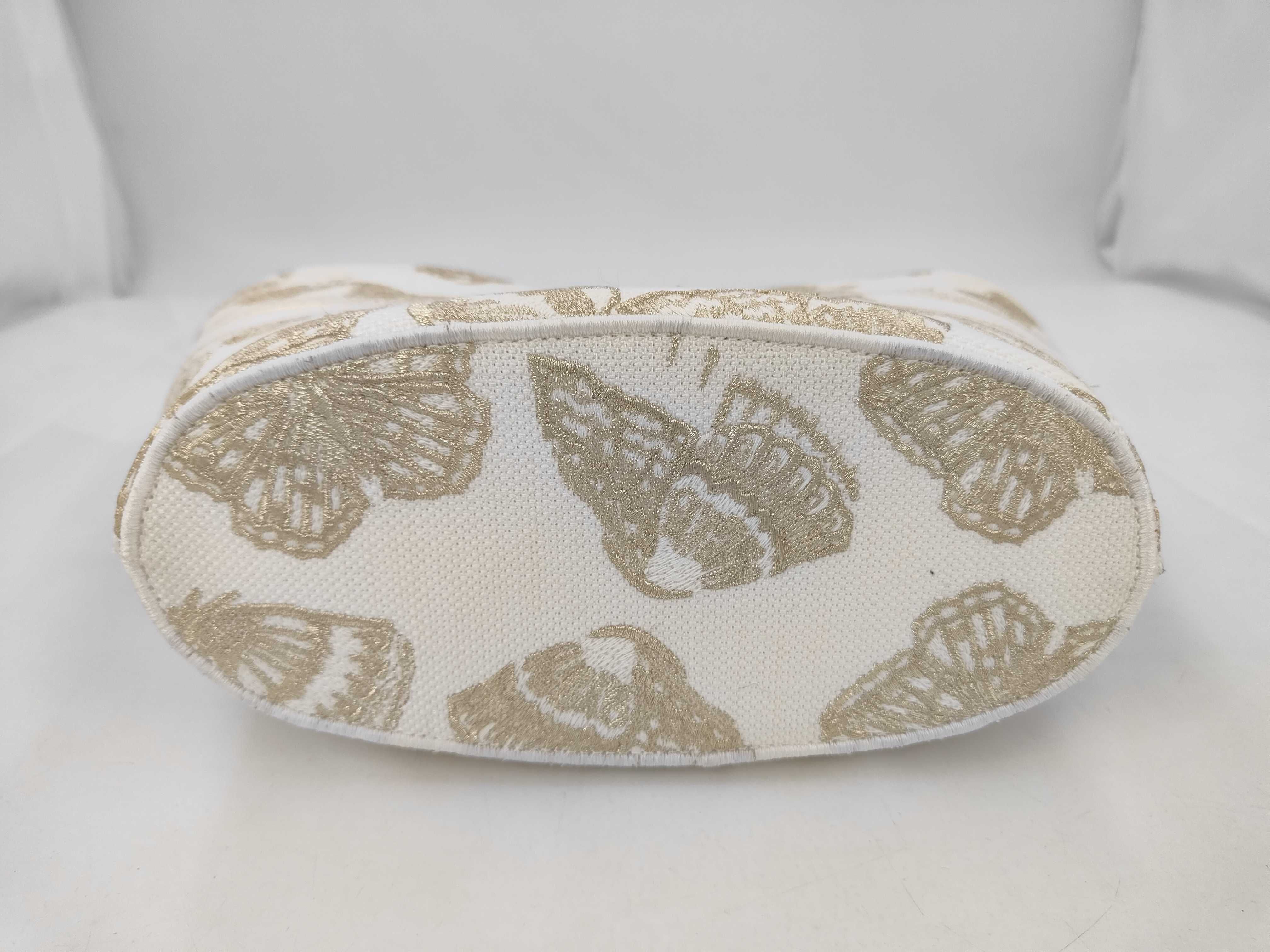 Panier Chapeau Bag Embroidered Handbag — view 3