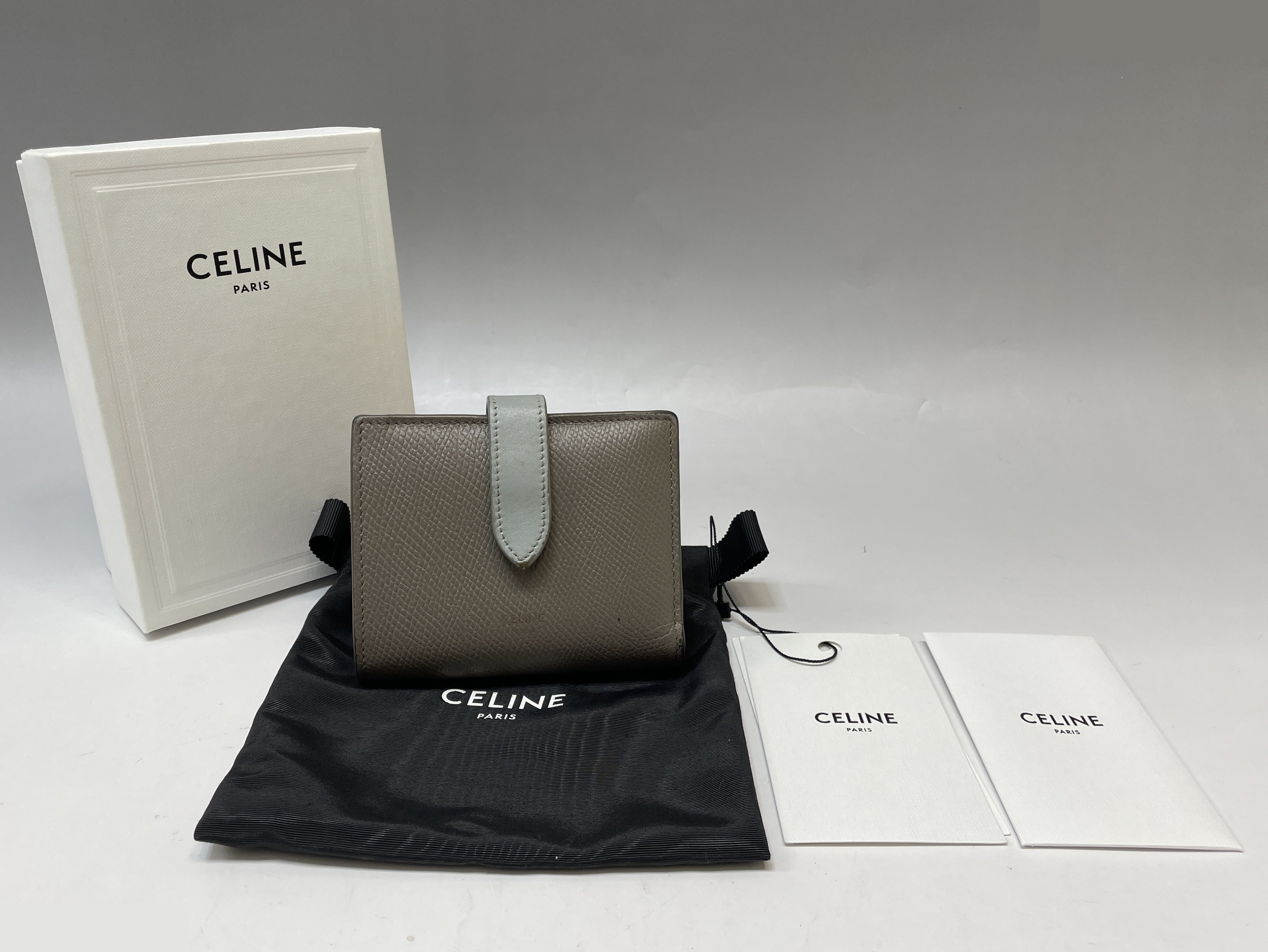 Small strap wallet, bi-fold wallet, greige — view 2