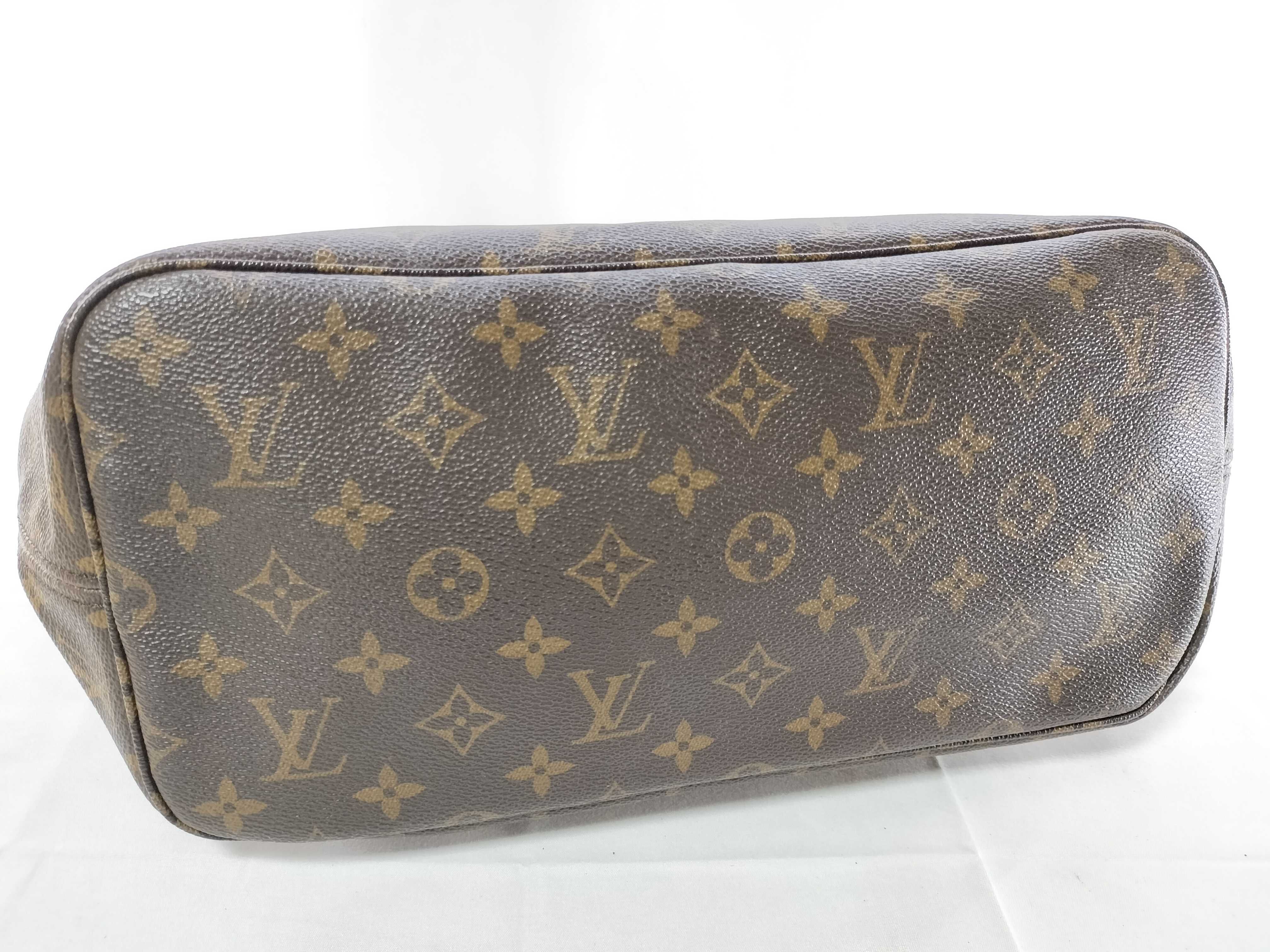 Monogram M40156 Neverfull MM (old model) tote bag — view 7