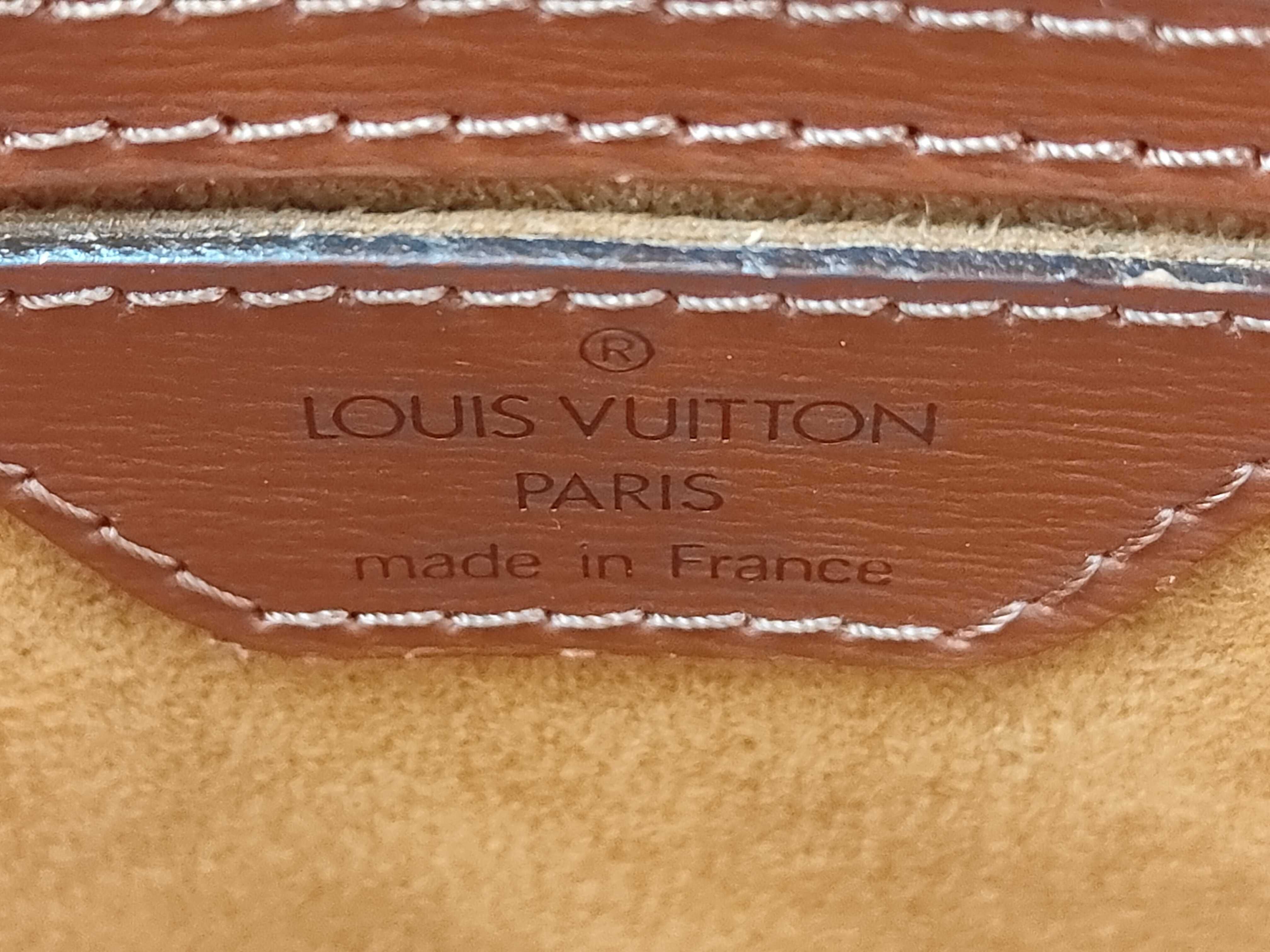 LV handbag — view 13