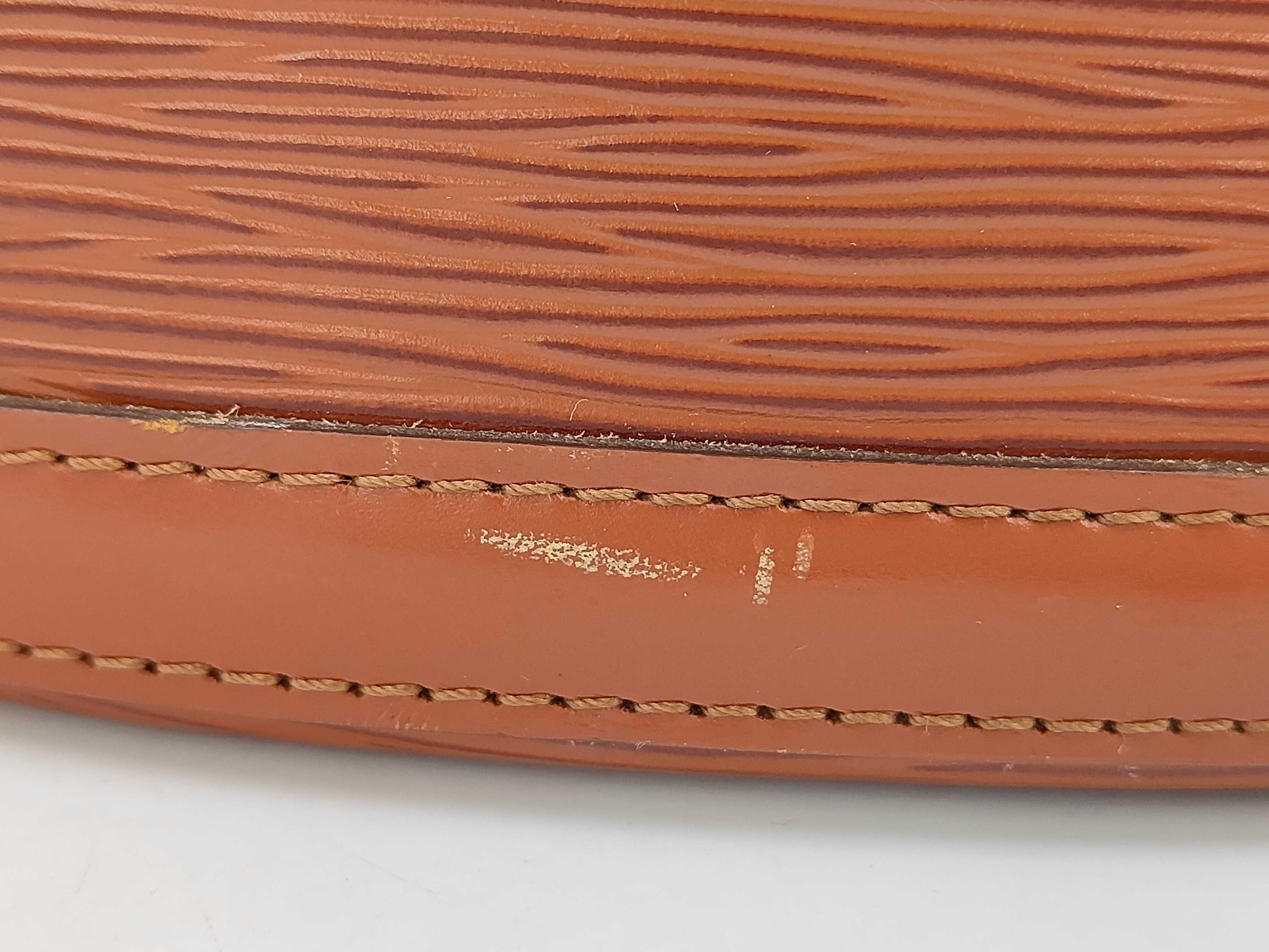 LV handbag — view 15