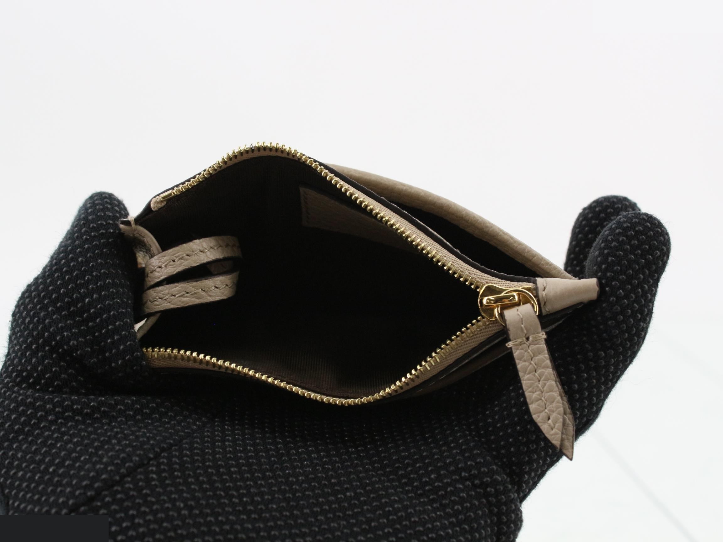 GG Canvas Double G Bi-color Coin Case — view 4