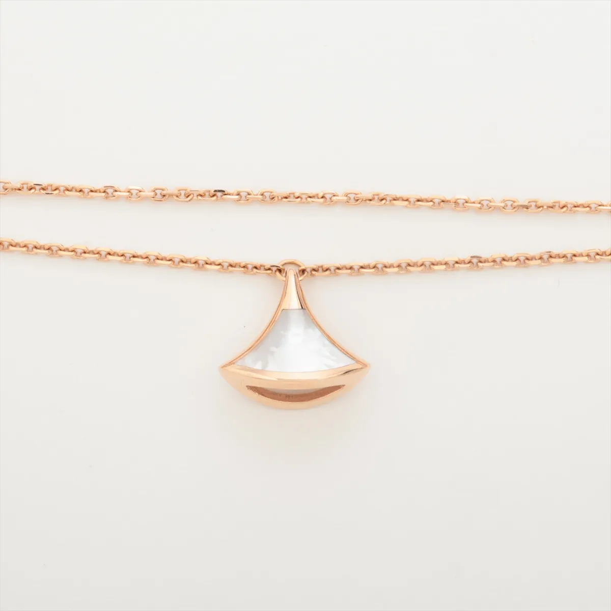 Diva's Dream Shell Bracelet 750 (PG) 3.6g SM ALE032 358422 (QR code for guarantee is readable) — view 3
