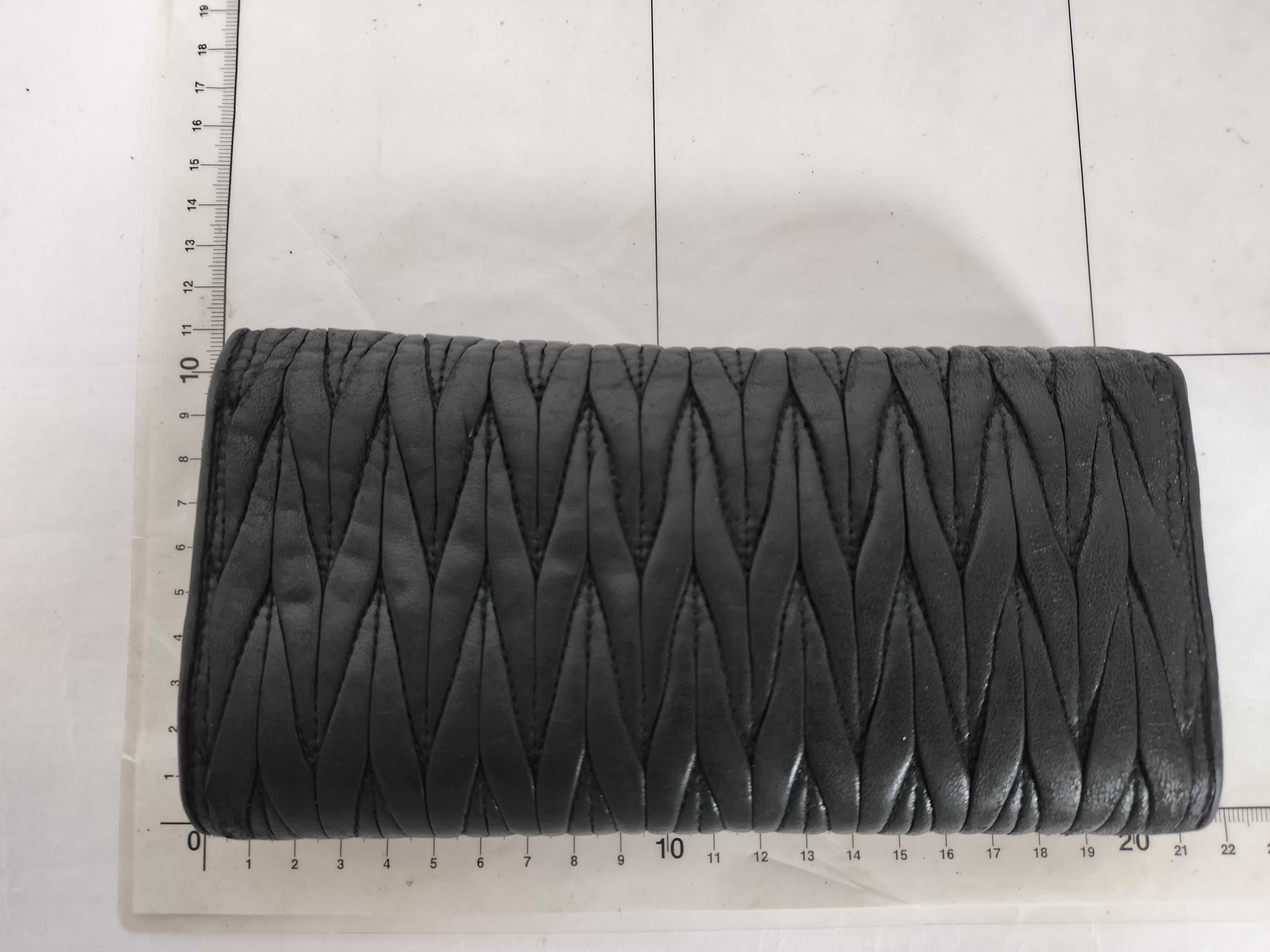 Matelassé Long Wallet with Miu Crystal Pass Case — view 2
