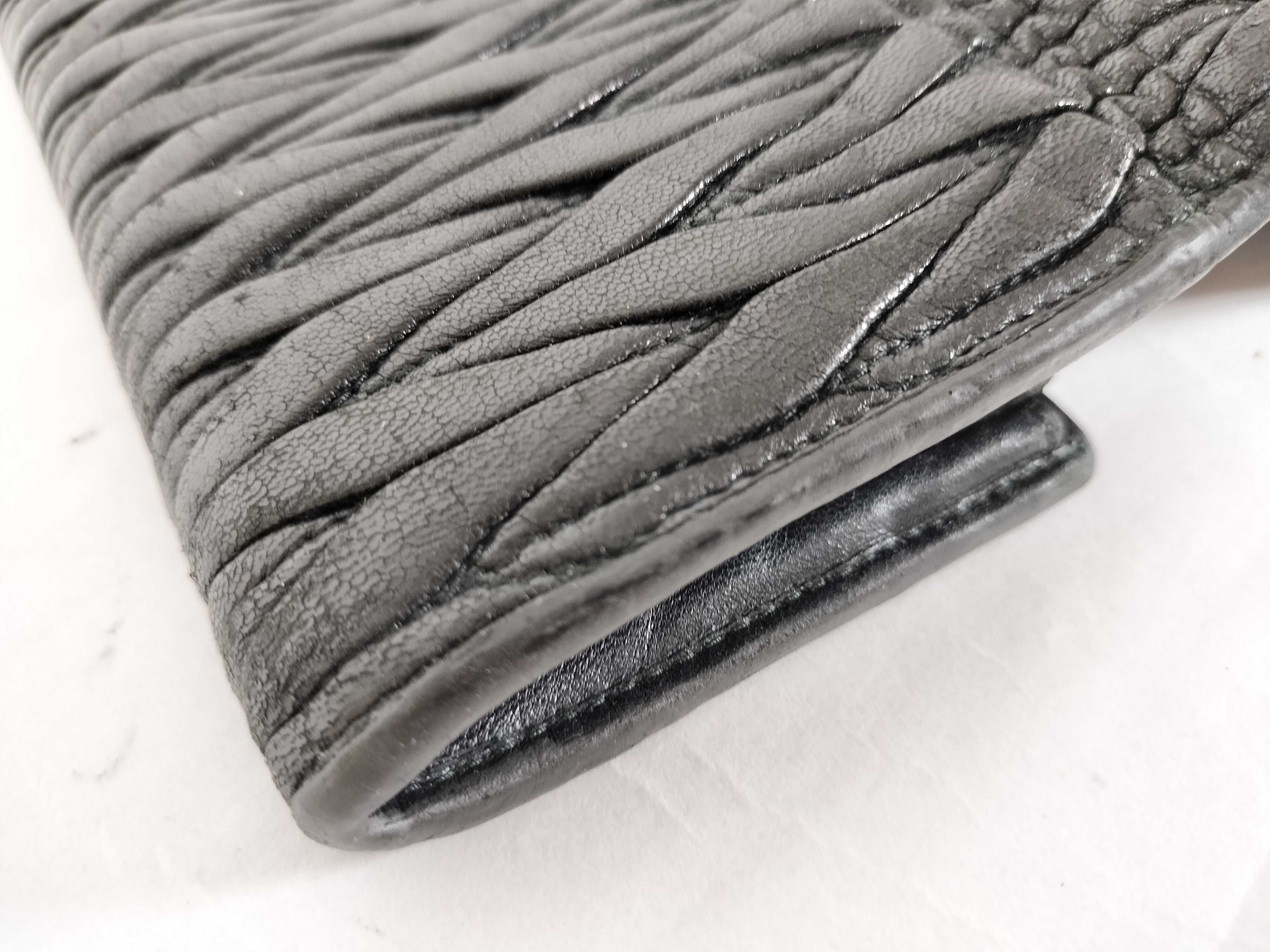 Matelassé Long Wallet with Miu Crystal Pass Case — view 3