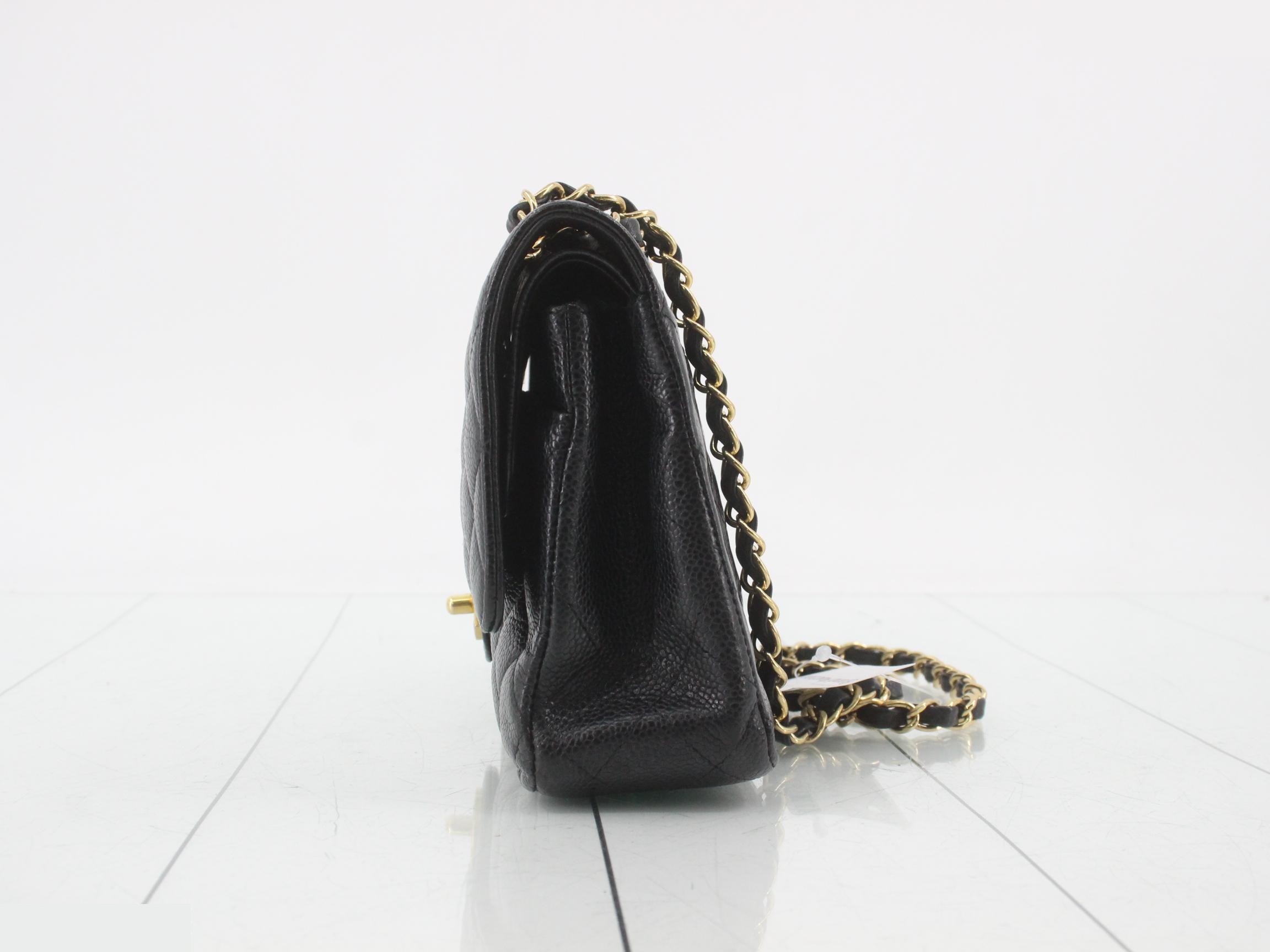 Caviar Double Flap 25 Chain Shoulder Bag Seal — view 3