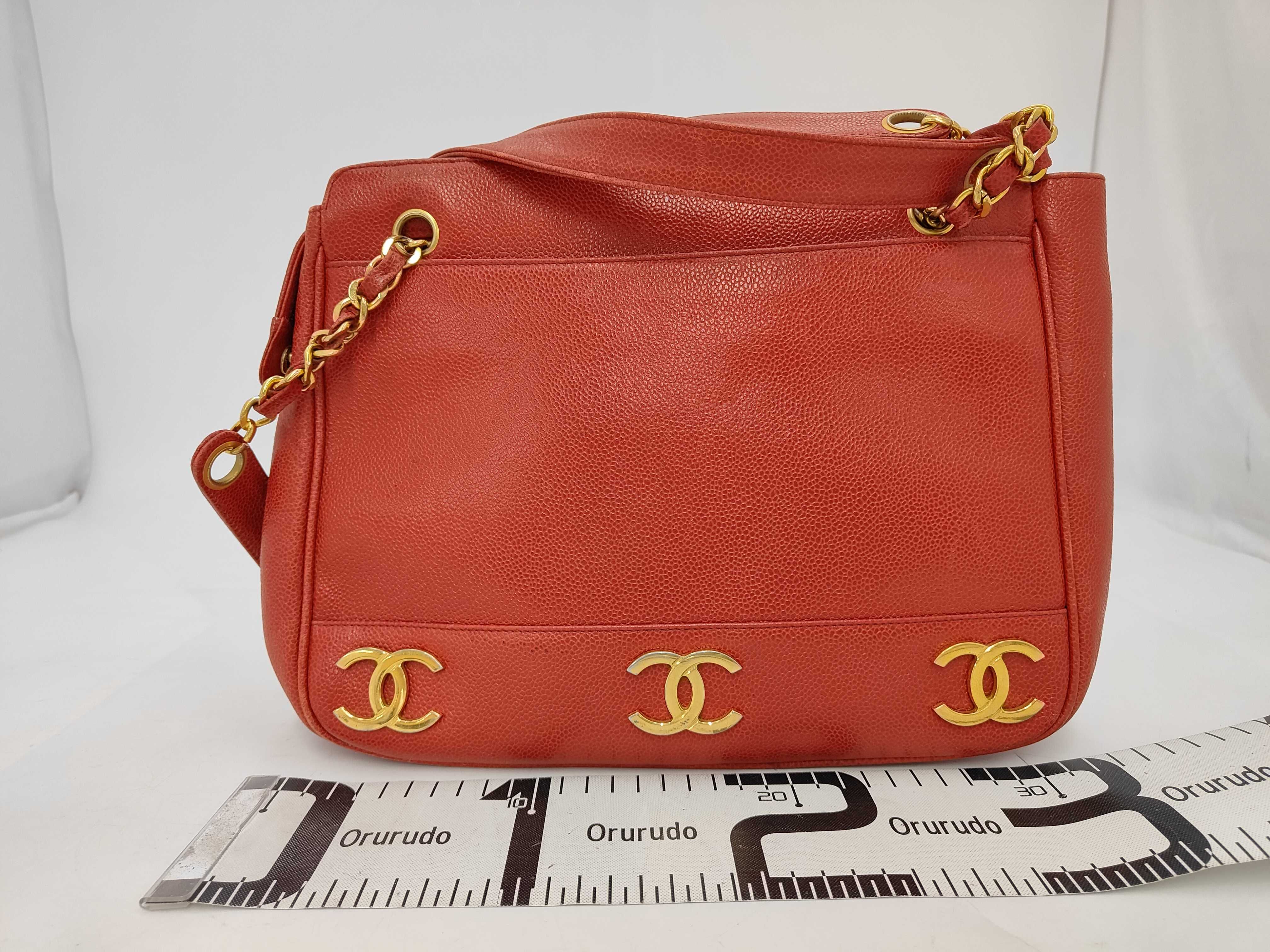 Chain Shoulder Bag, Triple Coco Mark, Red, Caviar Leather Shoulder Bag — view 2
