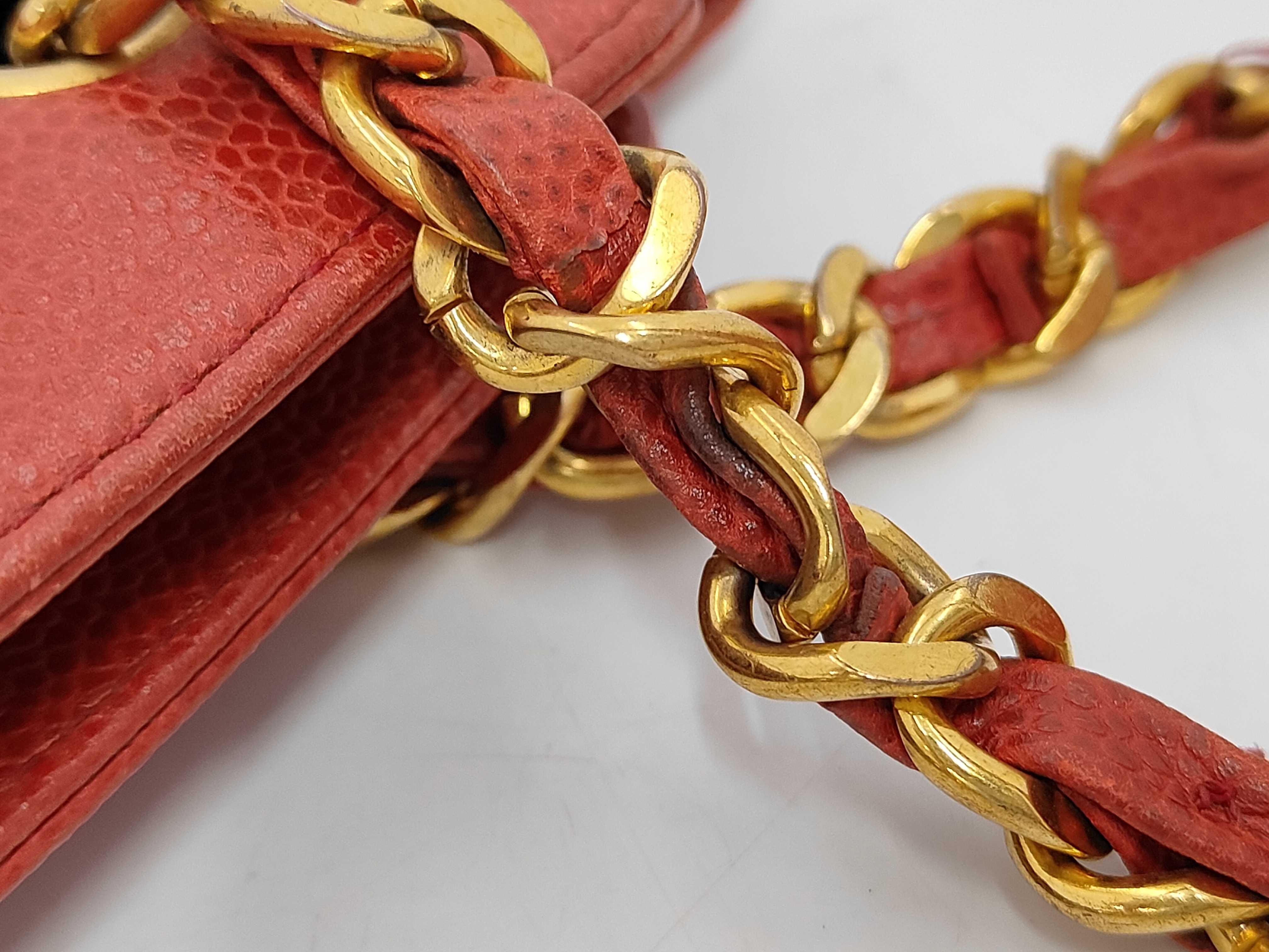 Chain Shoulder Bag, Triple Coco Mark, Red, Caviar Leather Shoulder Bag — view 9