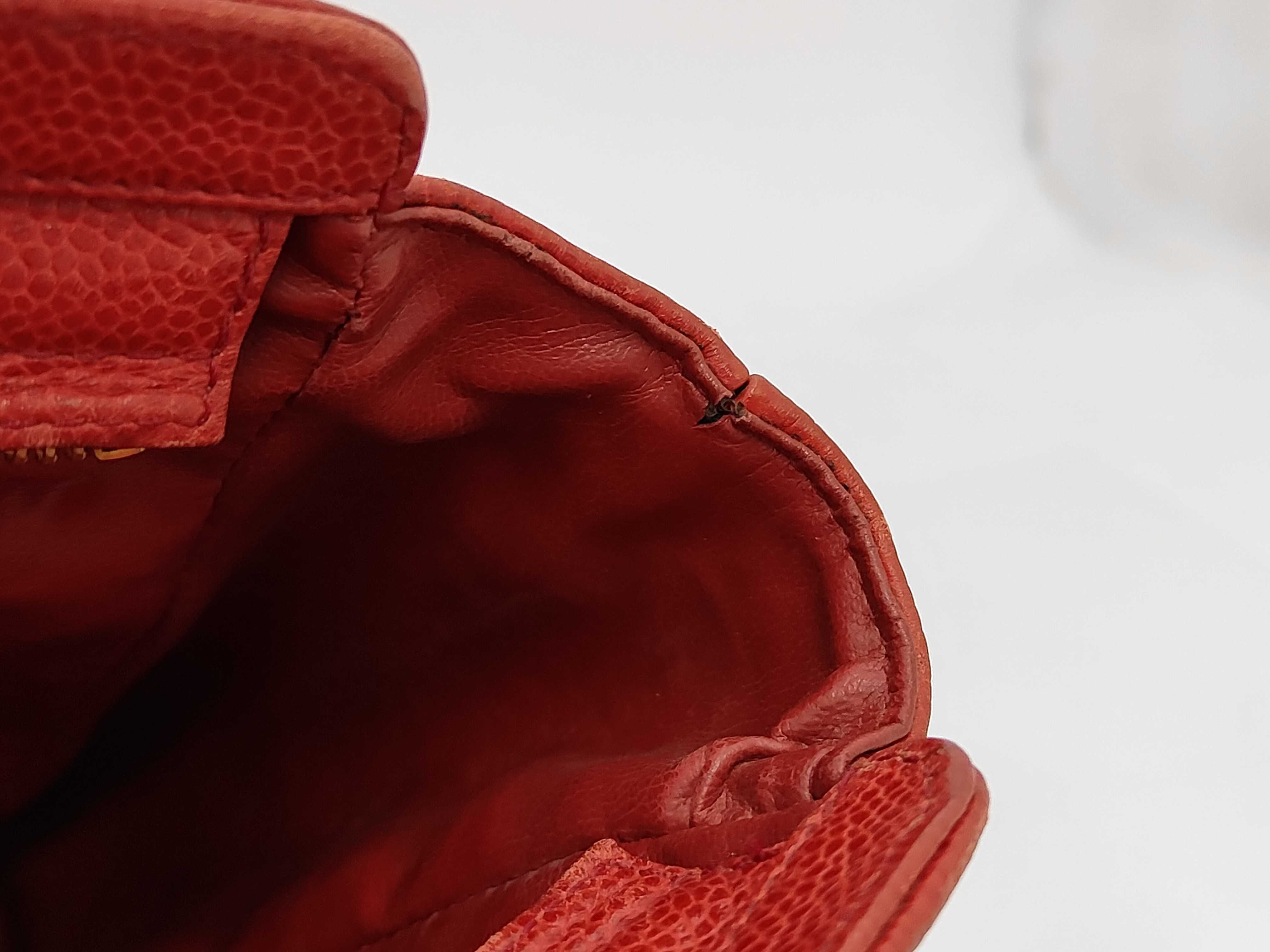 Chain Shoulder Bag, Triple Coco Mark, Red, Caviar Leather Shoulder Bag — view 10