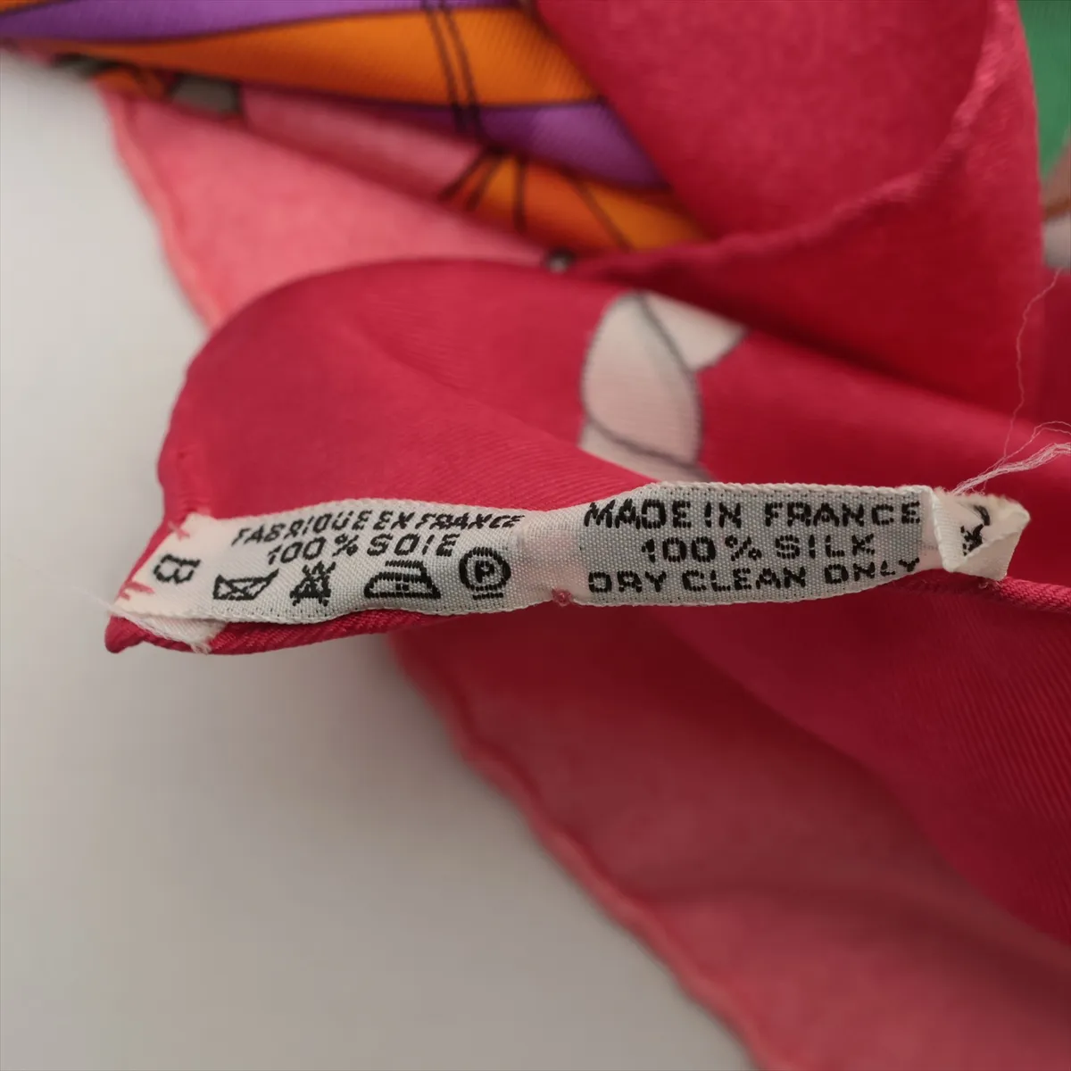 Carre 90 LES FOLIES DU CIEL Madness of the Sky Scarf Silk Pink Thread — view 7