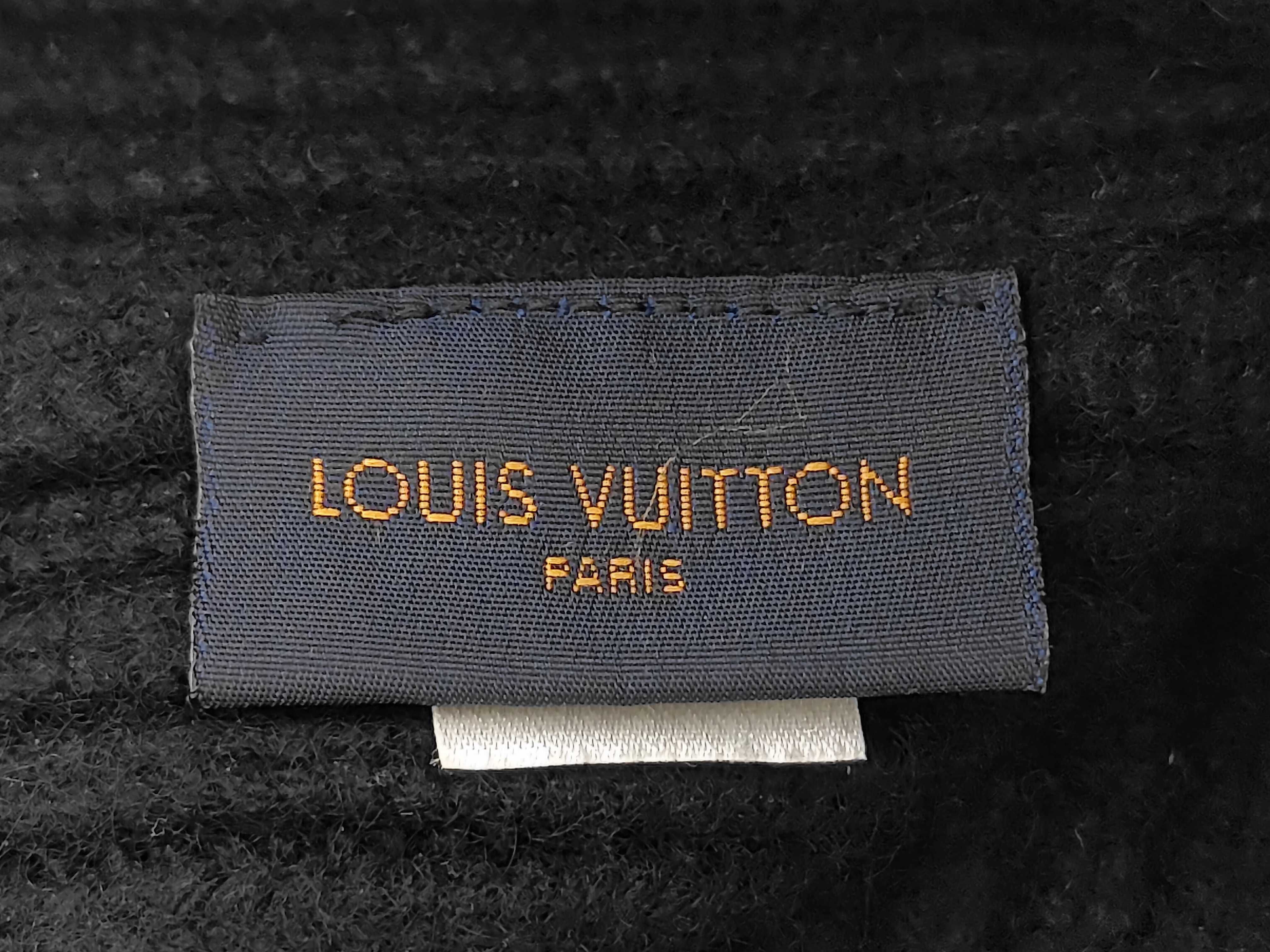 Knit Hat 100% Cashmere LV Logo Black Other Accessories — view 6