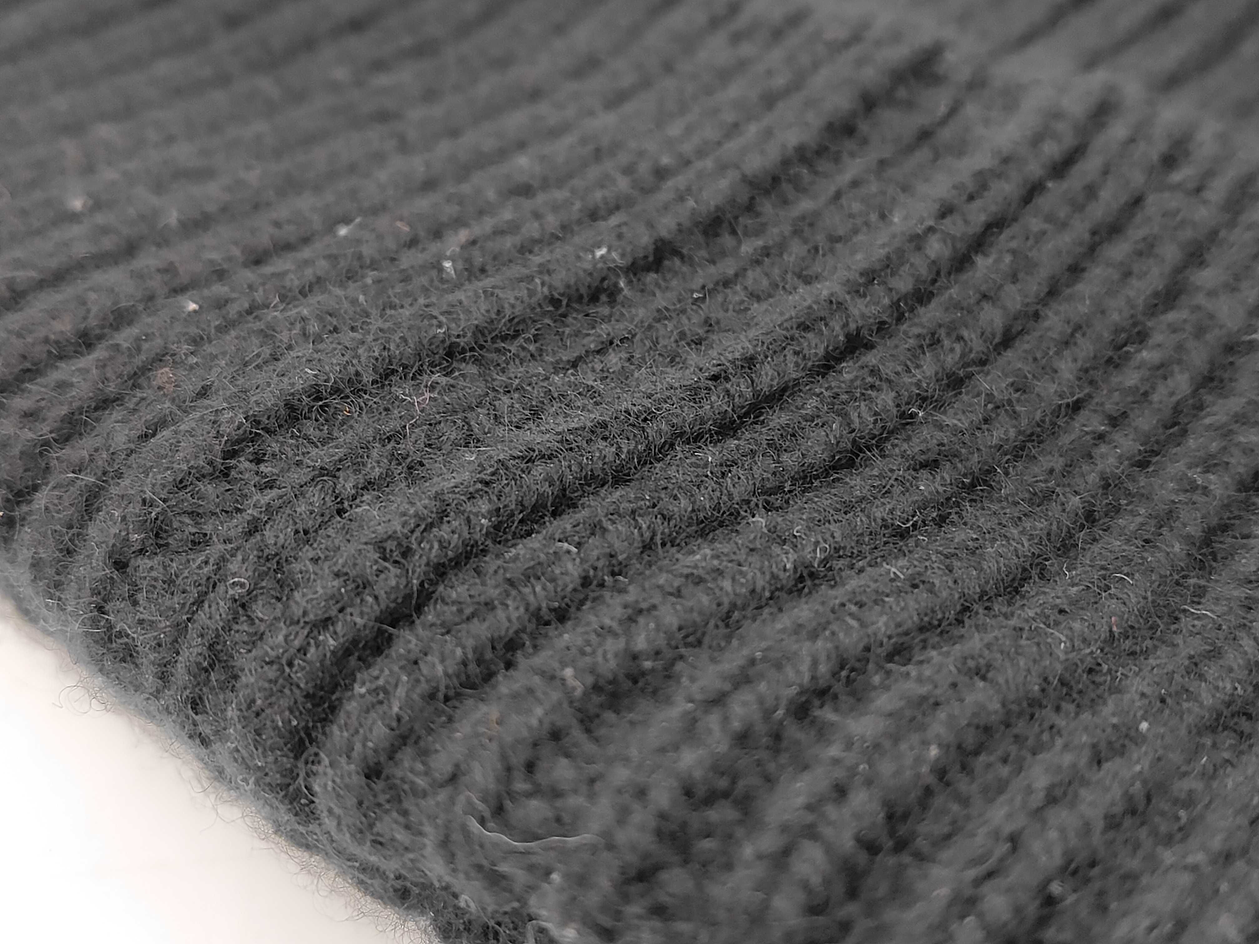 Knit Hat 100% Cashmere LV Logo Black Other Accessories — view 8