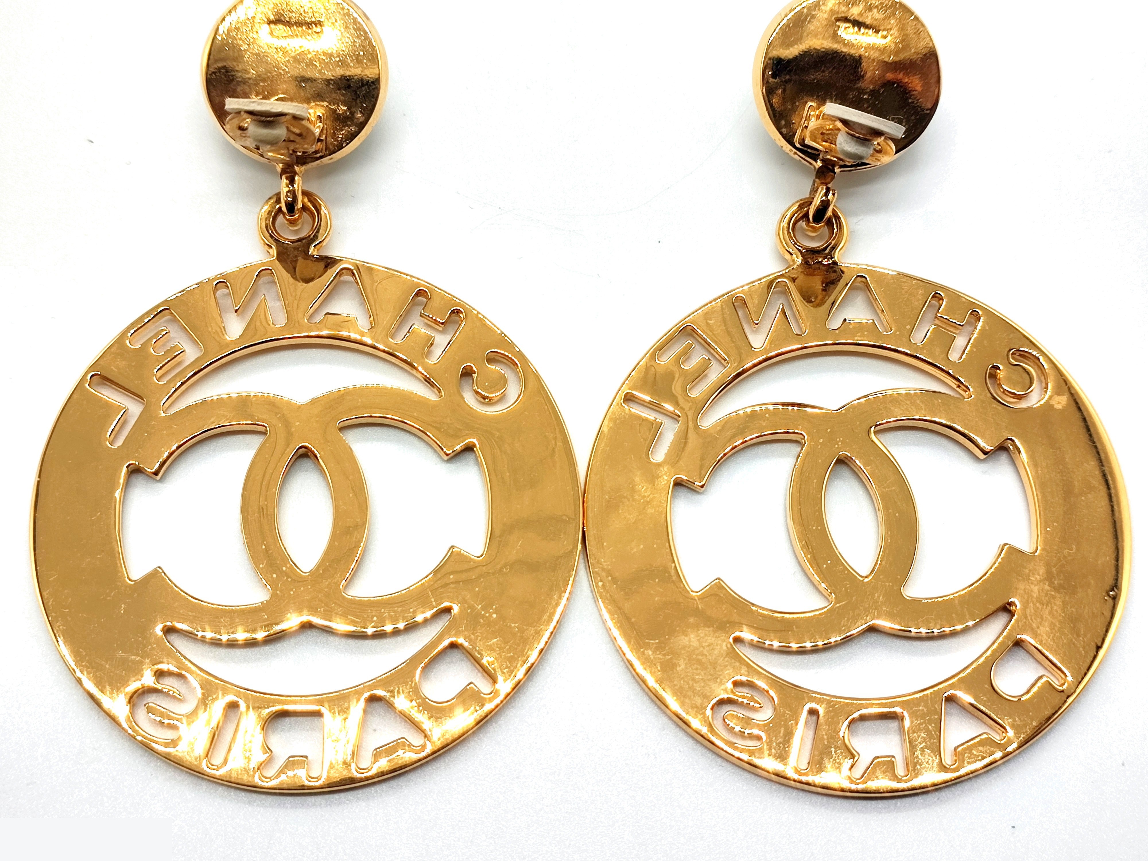 Big Coco Mark Pearl Swing Earrings — view 10