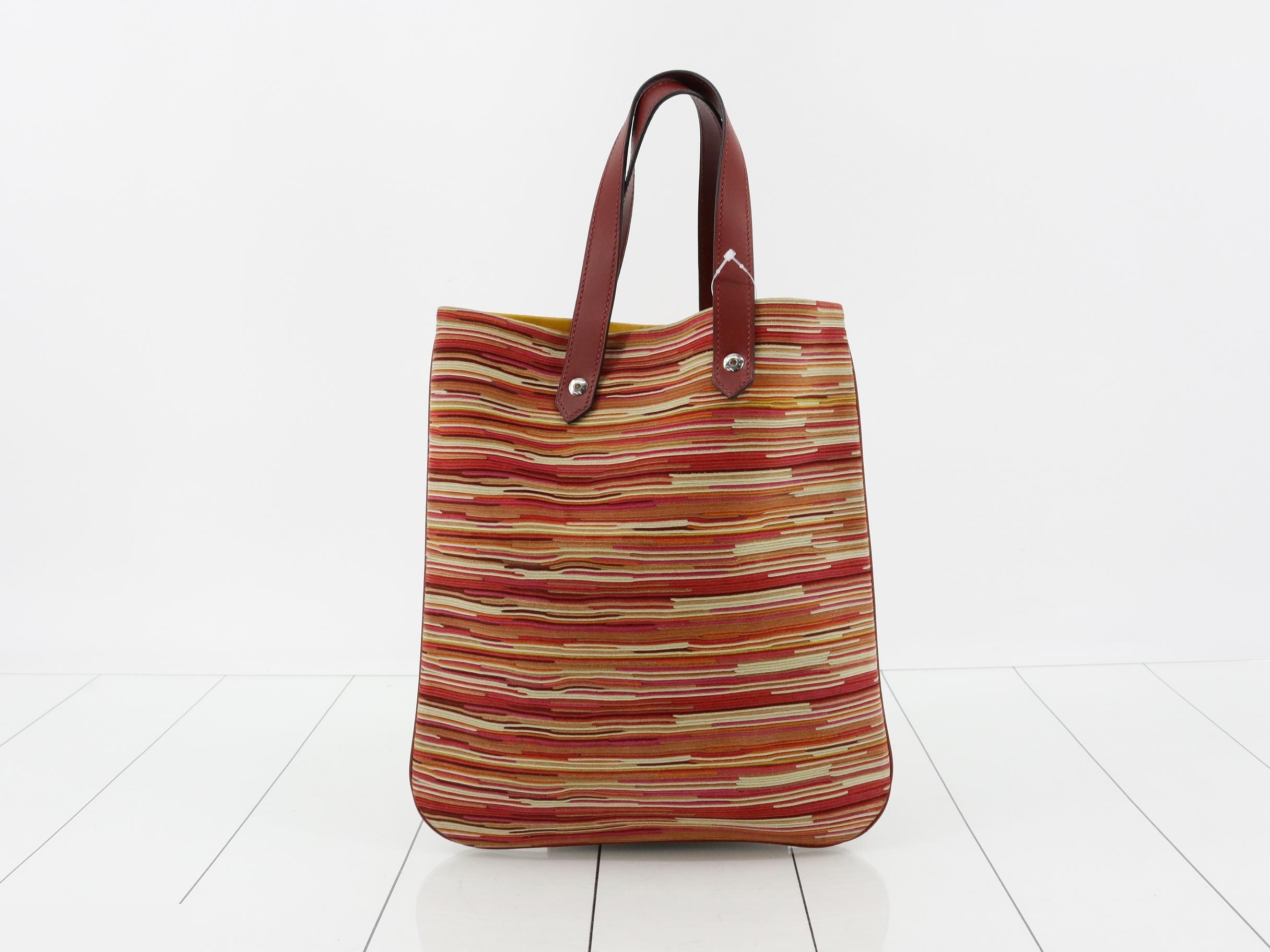 Amedaba PM Vibrato Handbag I Stamp — view 2