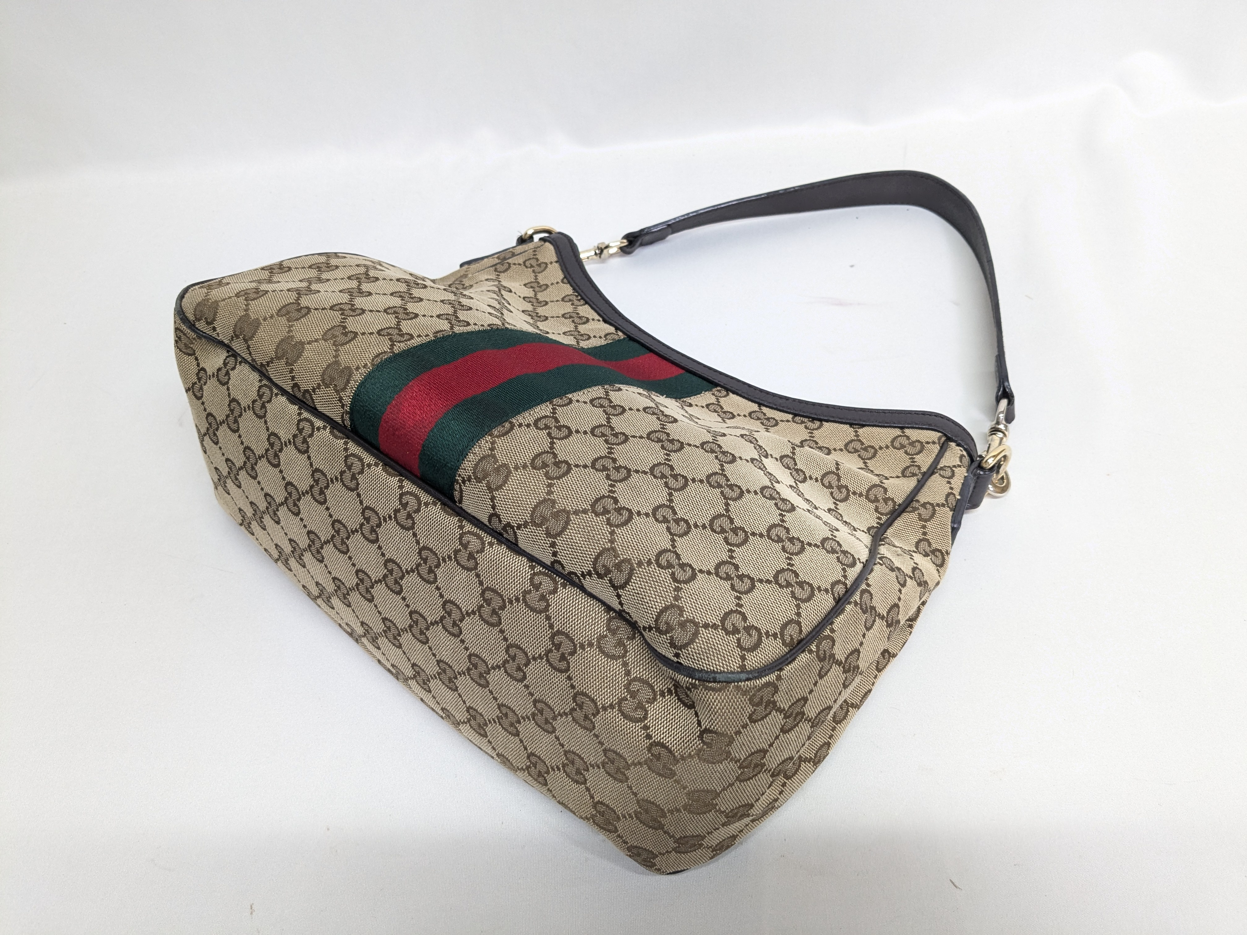 388921 Sherry One-Shoulder Bag — view 4