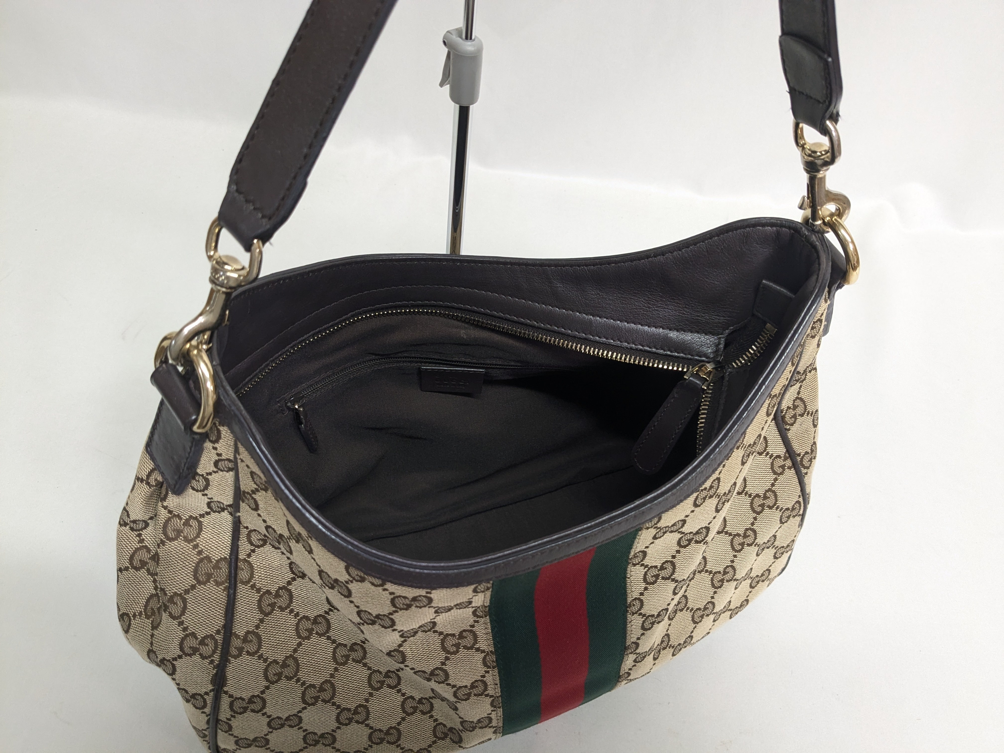 388921 Sherry One-Shoulder Bag — view 6