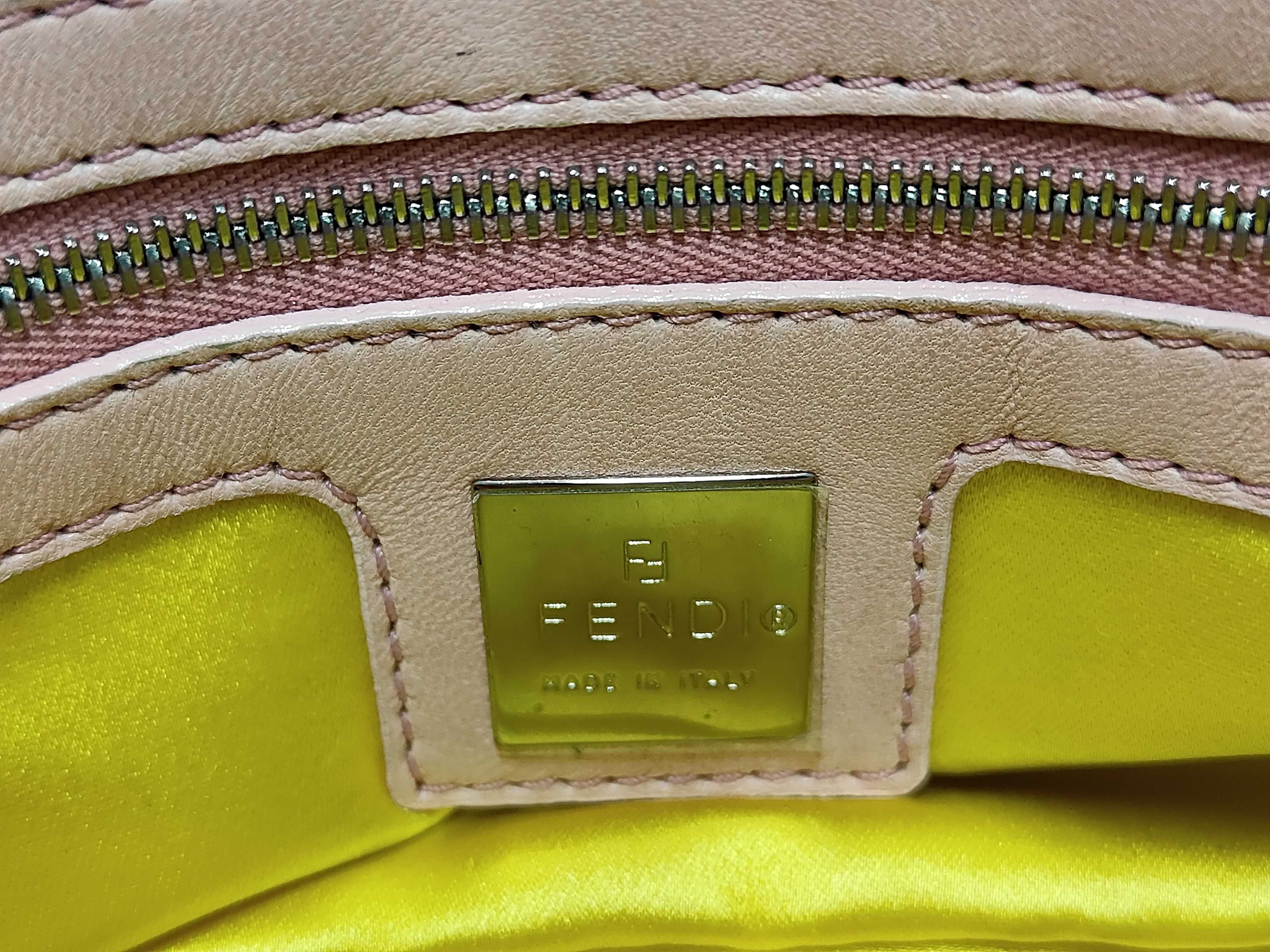Mamma Bucket Leather Handbag — view 14