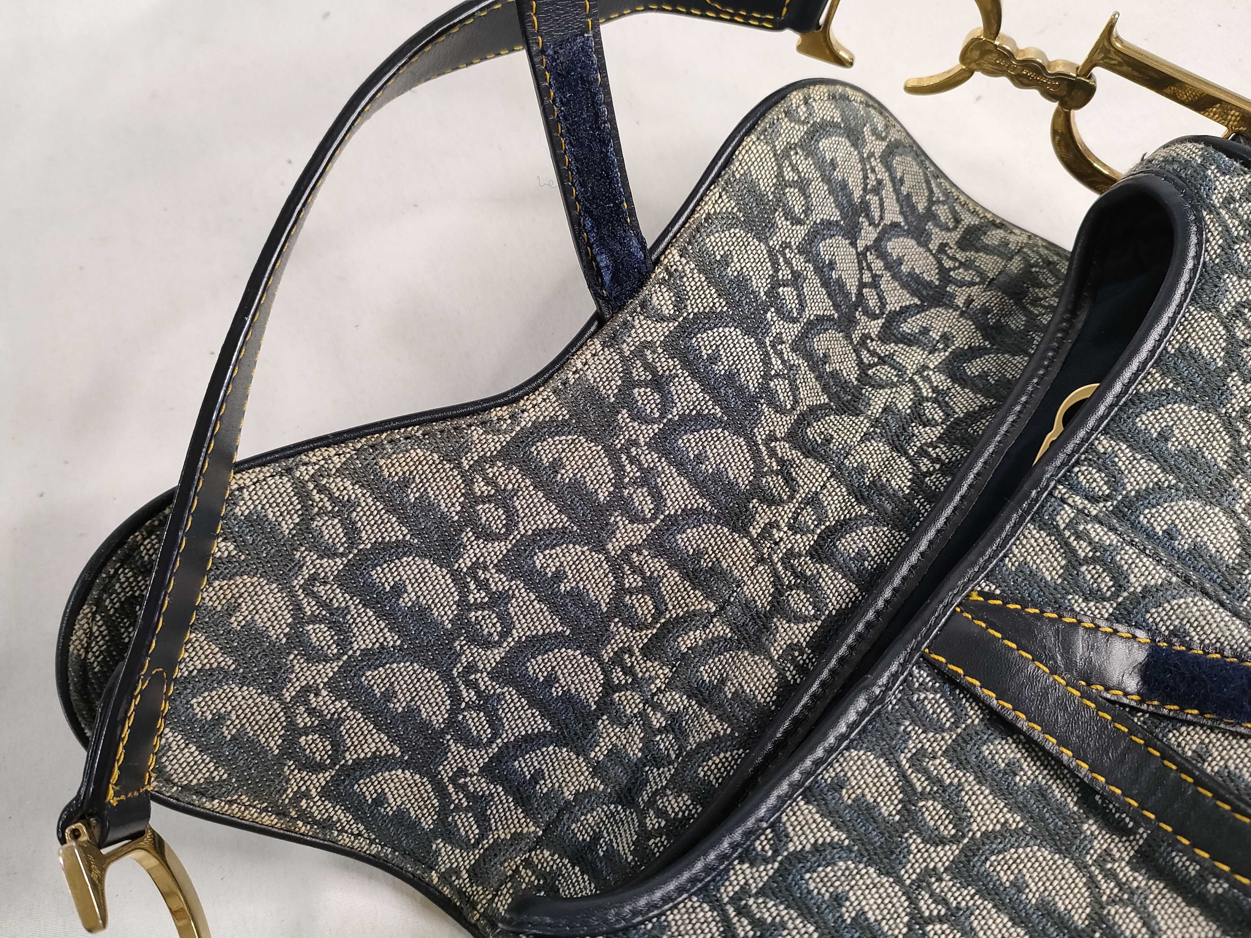 Trotter Saddle Handbag — view 8