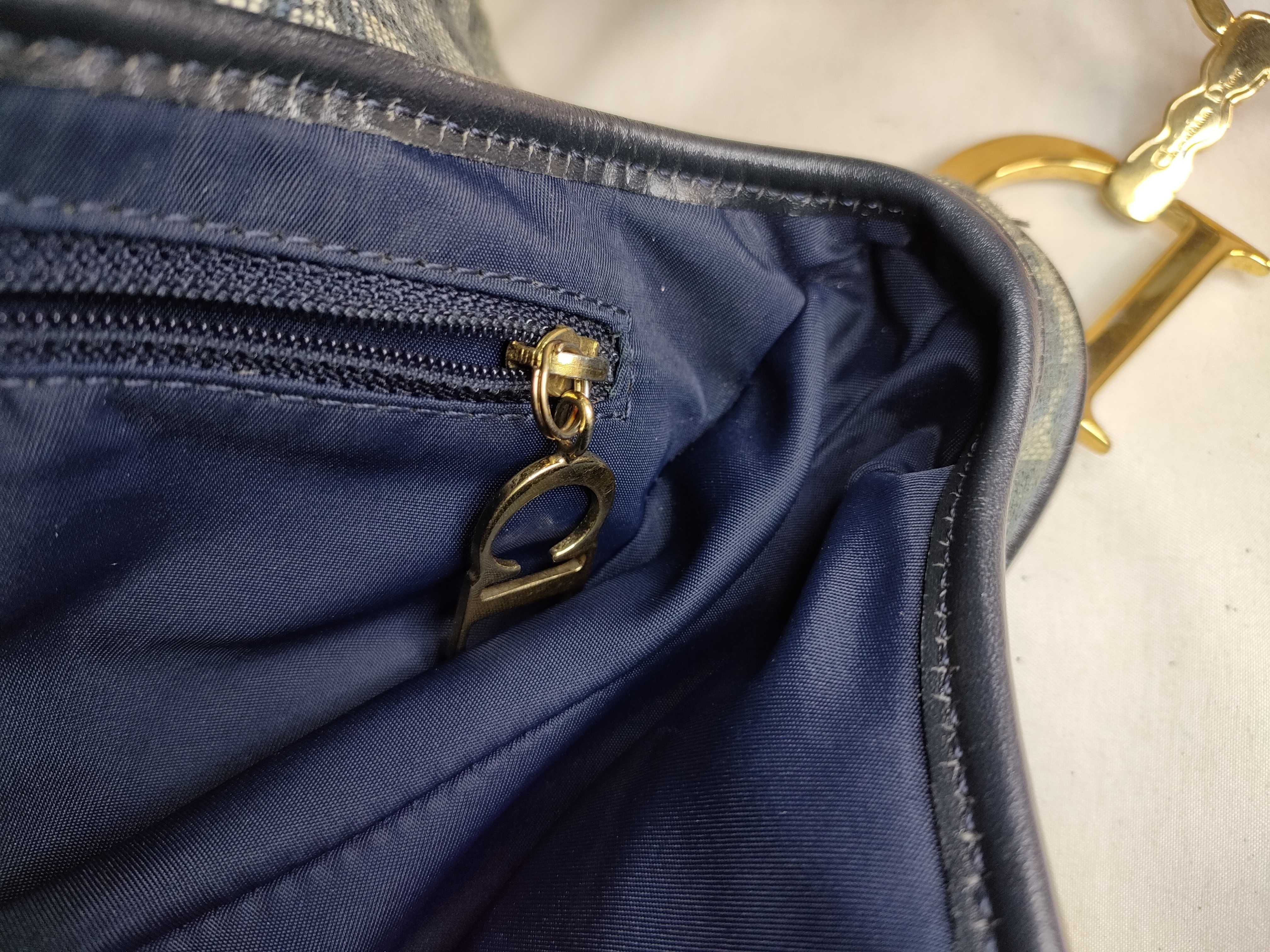 Trotter Saddle Handbag — view 9