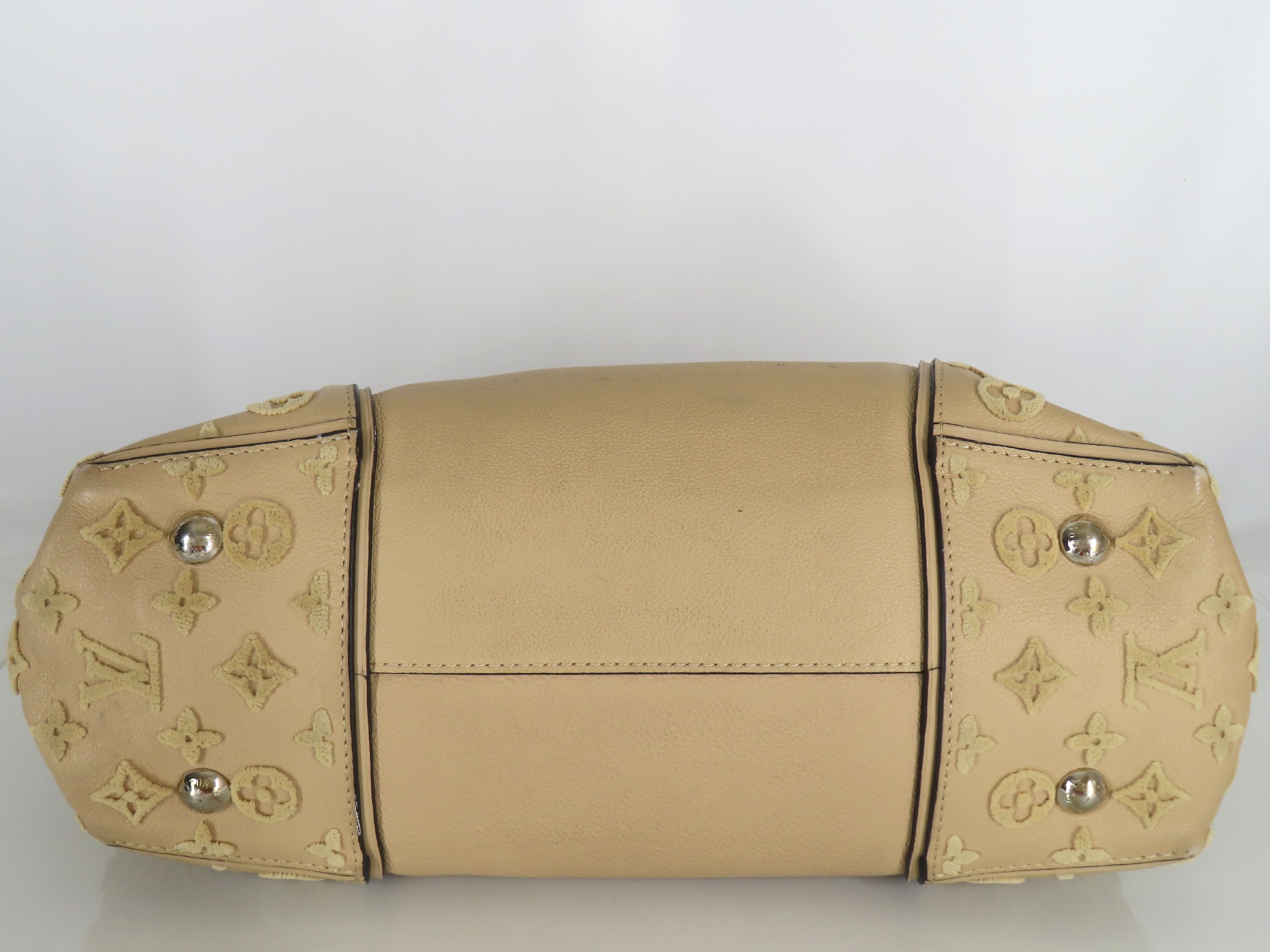 Monogram Velour Tote WPM M94483 Beige Tote Bag — view 7