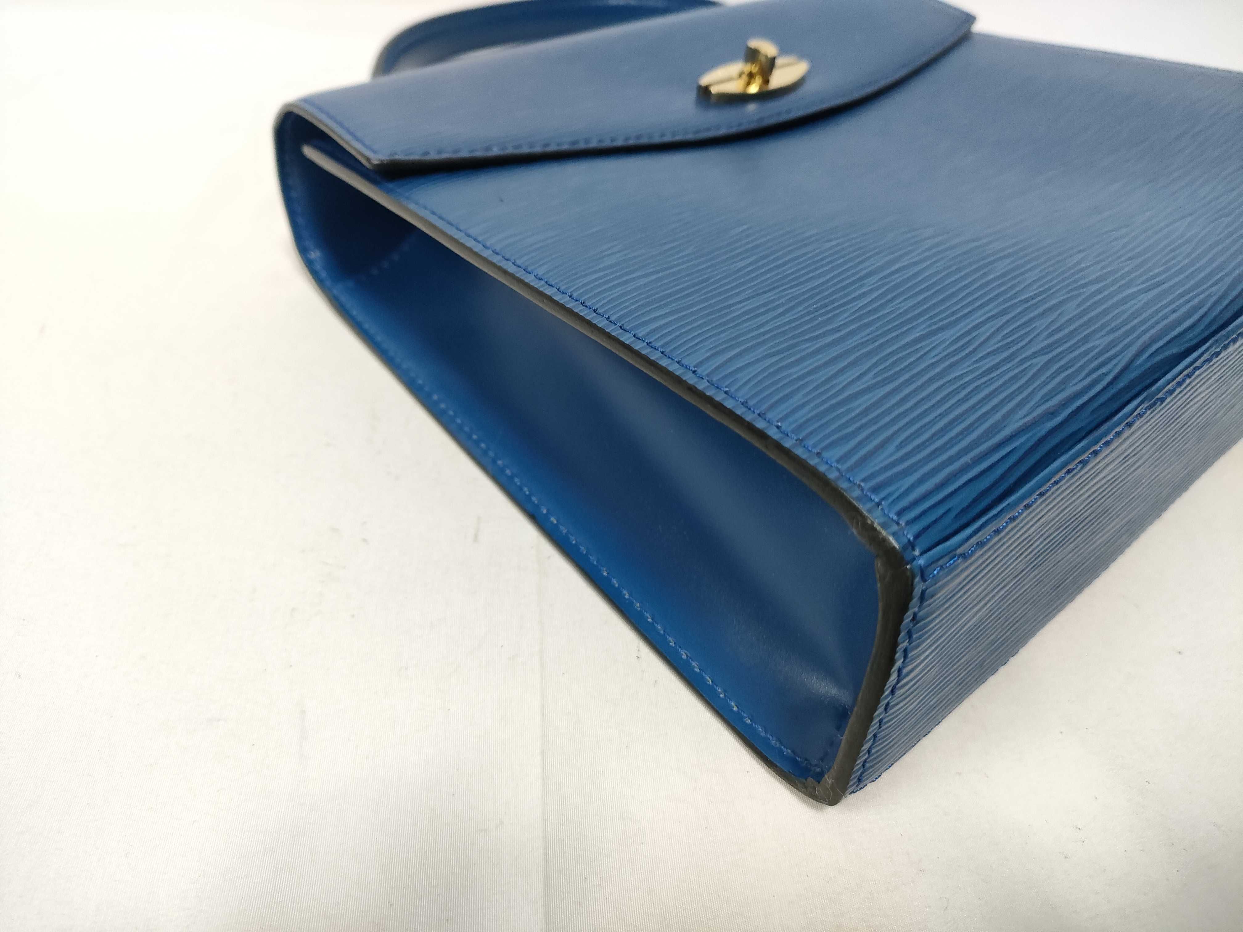 Epi Leather Handbag (Malesherbes Blue) — view 5