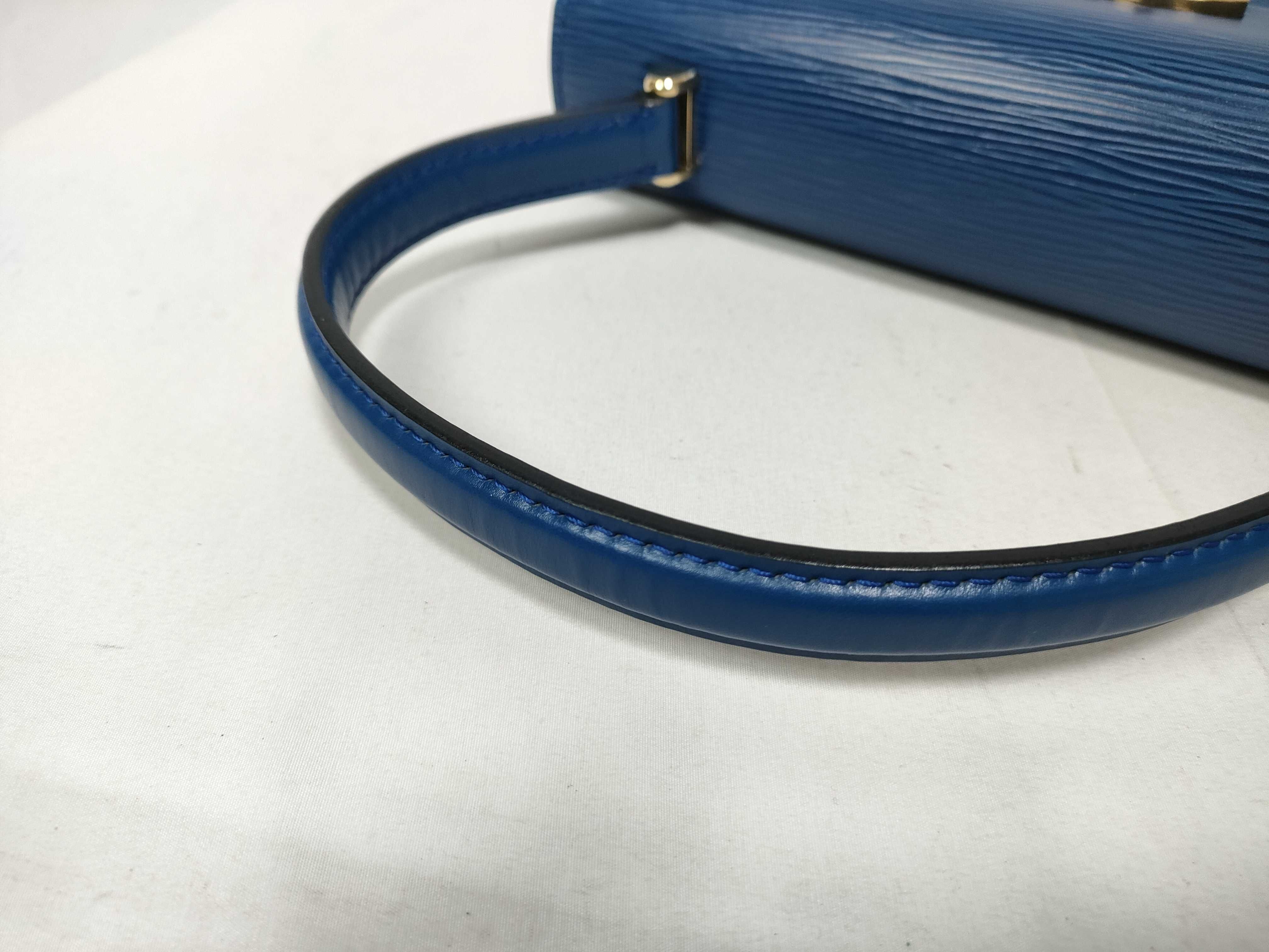 Epi Leather Handbag (Malesherbes Blue) — view 8
