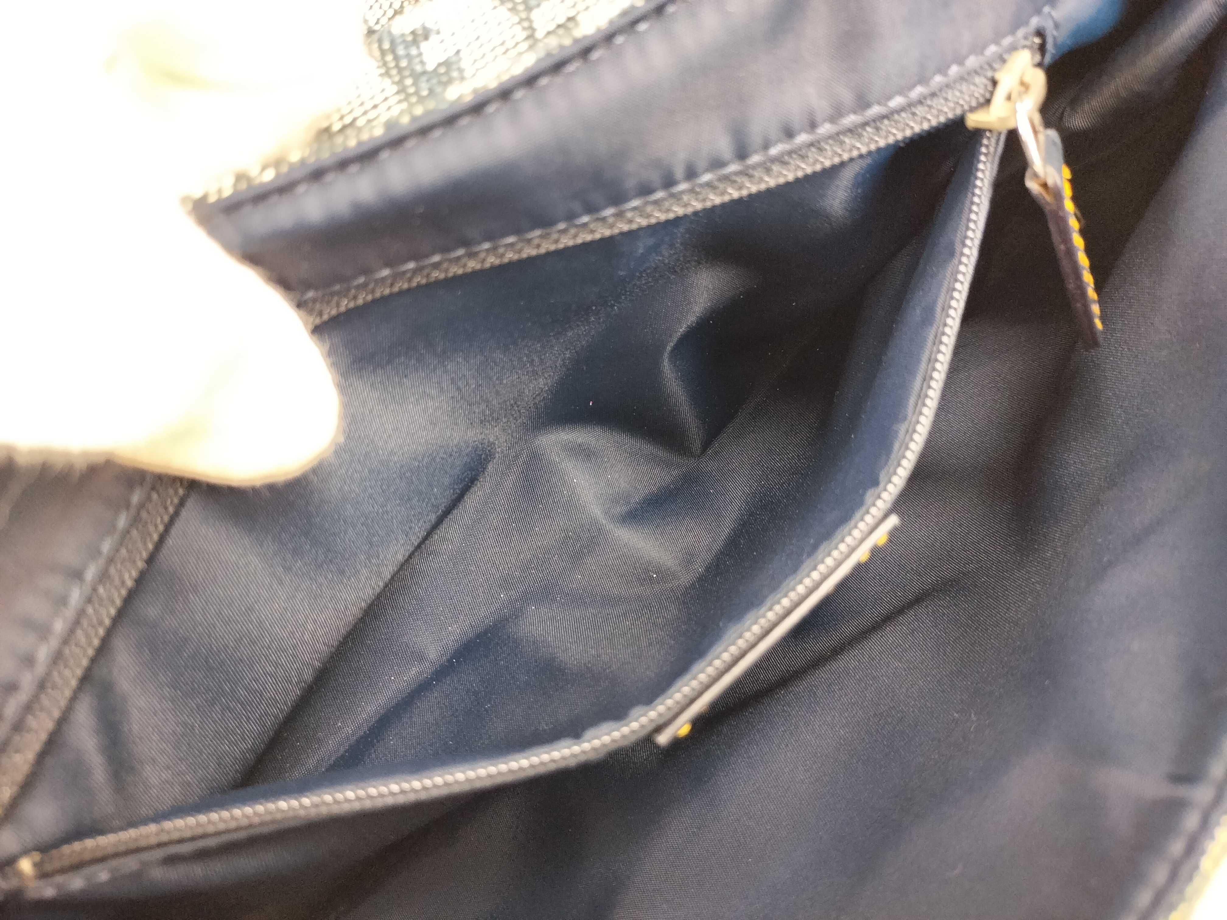 Trotter Dior D-shaped hardware shoulder bag — view 11