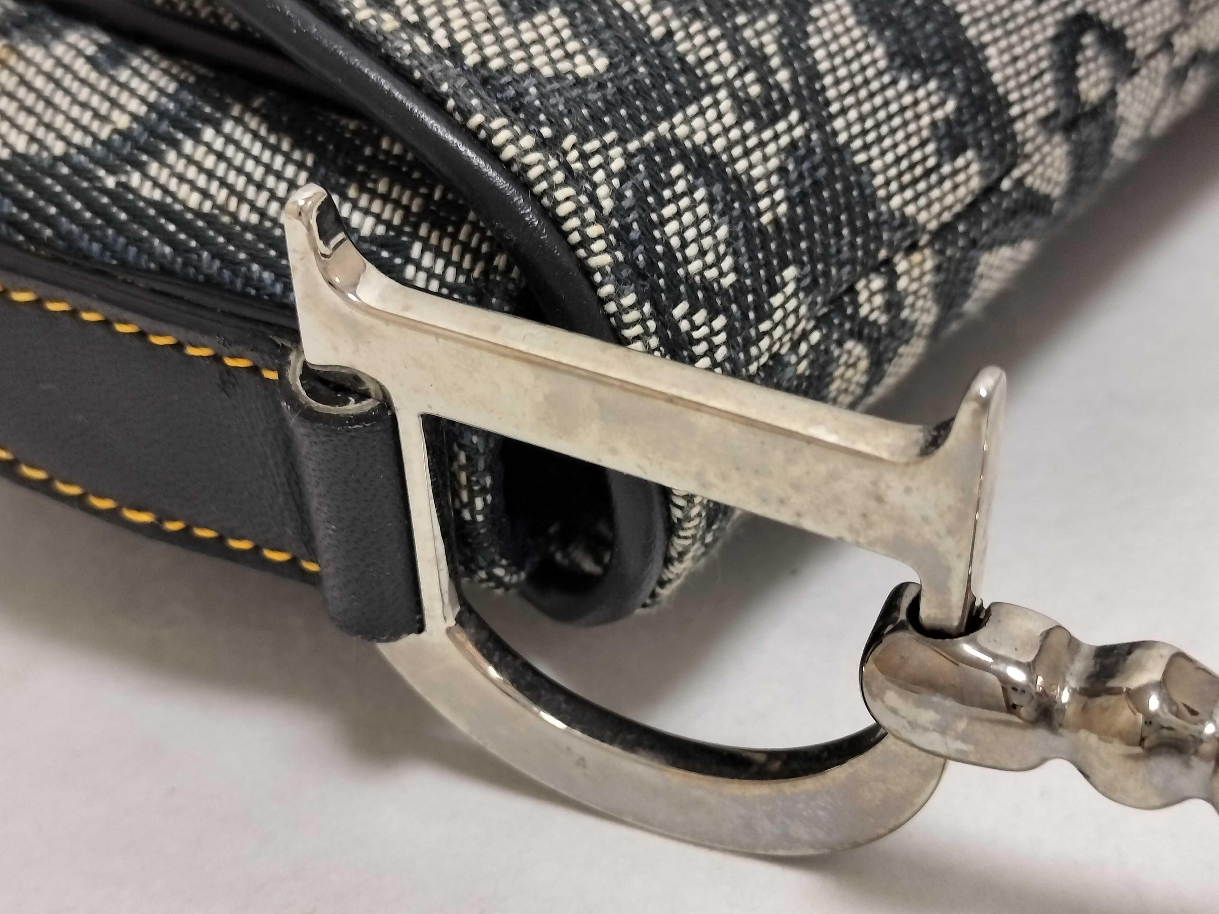 Trotter Dior D-shaped hardware shoulder bag — view 5