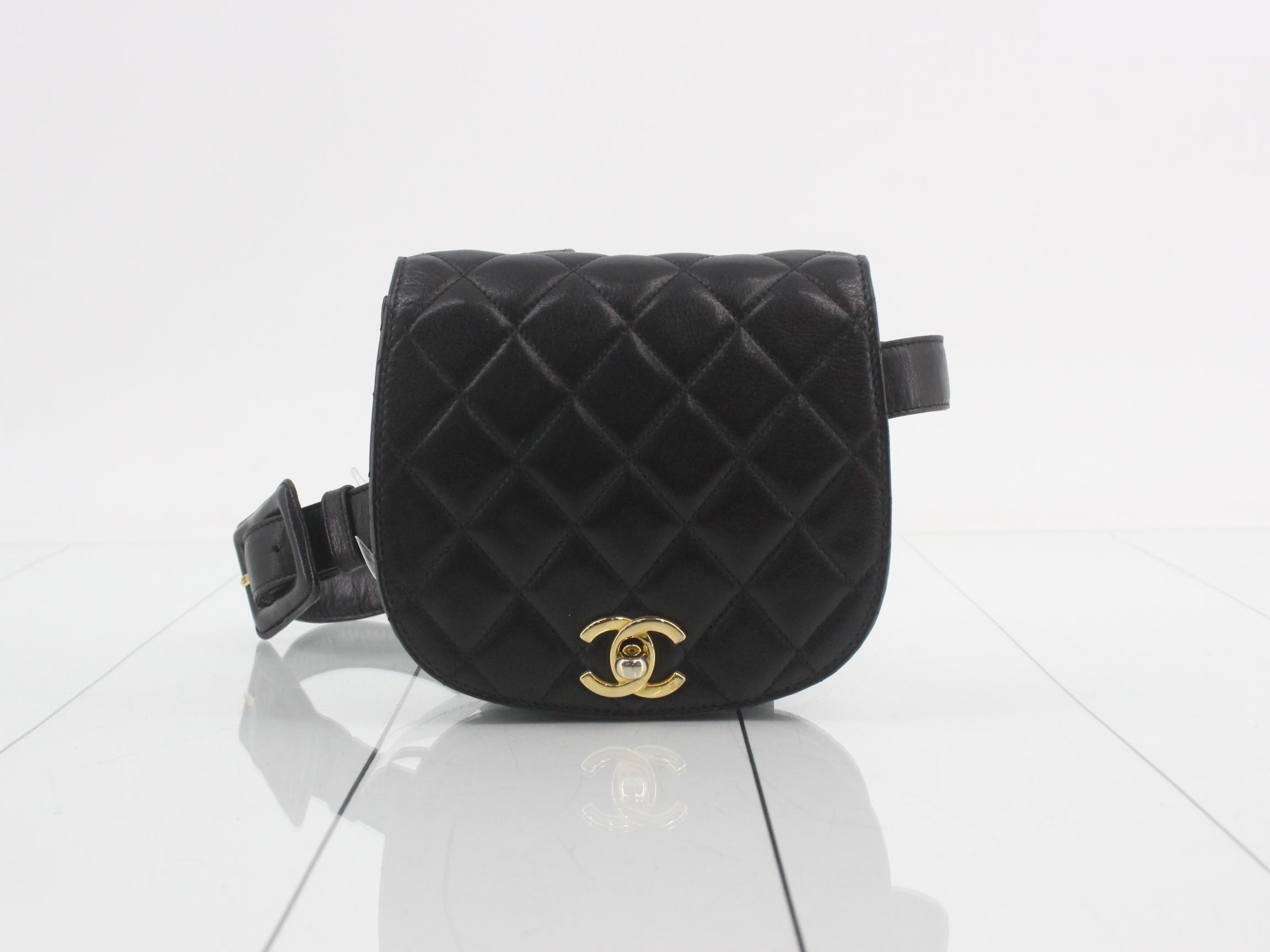Matelassé waist bag