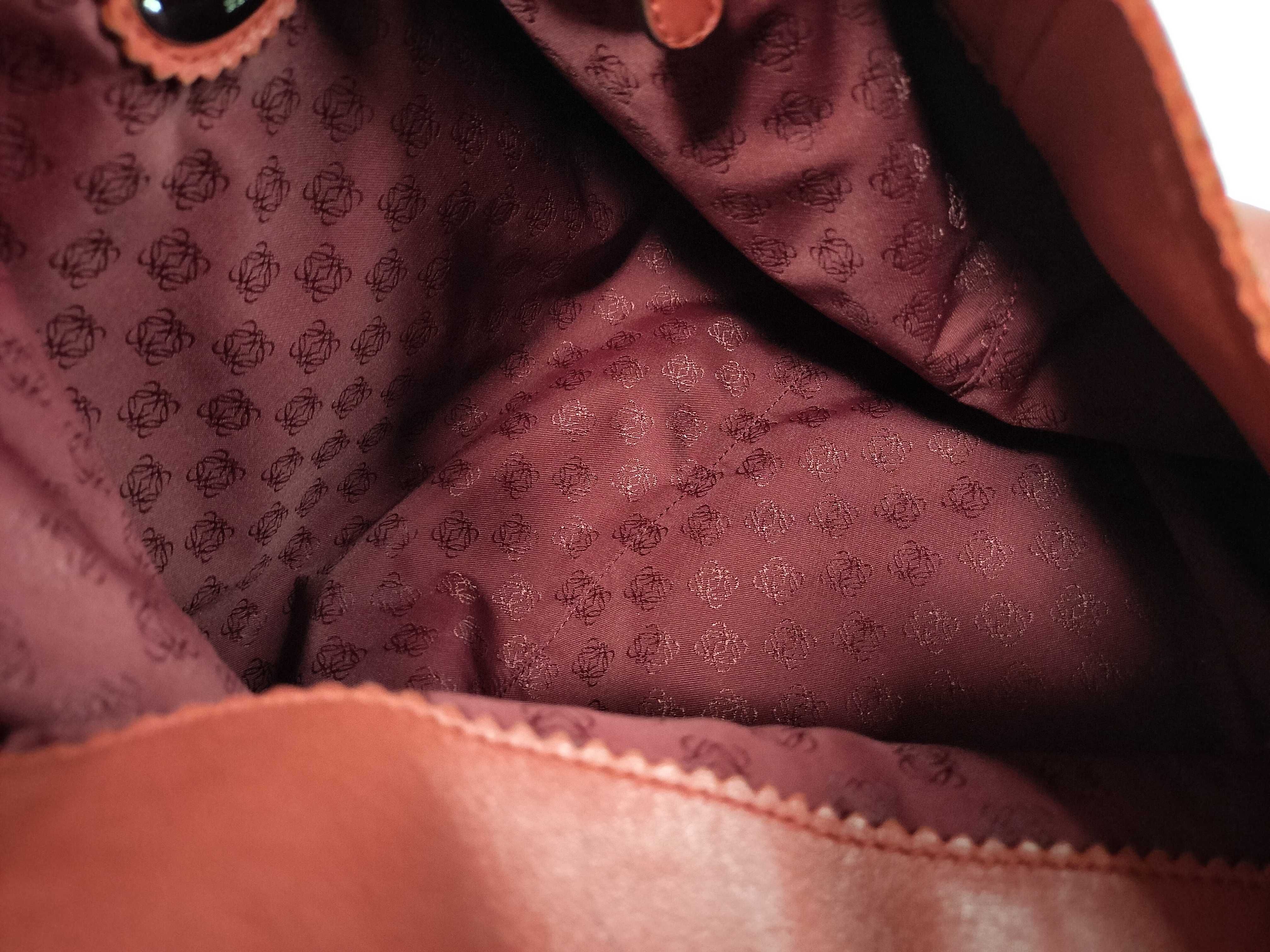 tote bag anagram leather tote bag — view 9