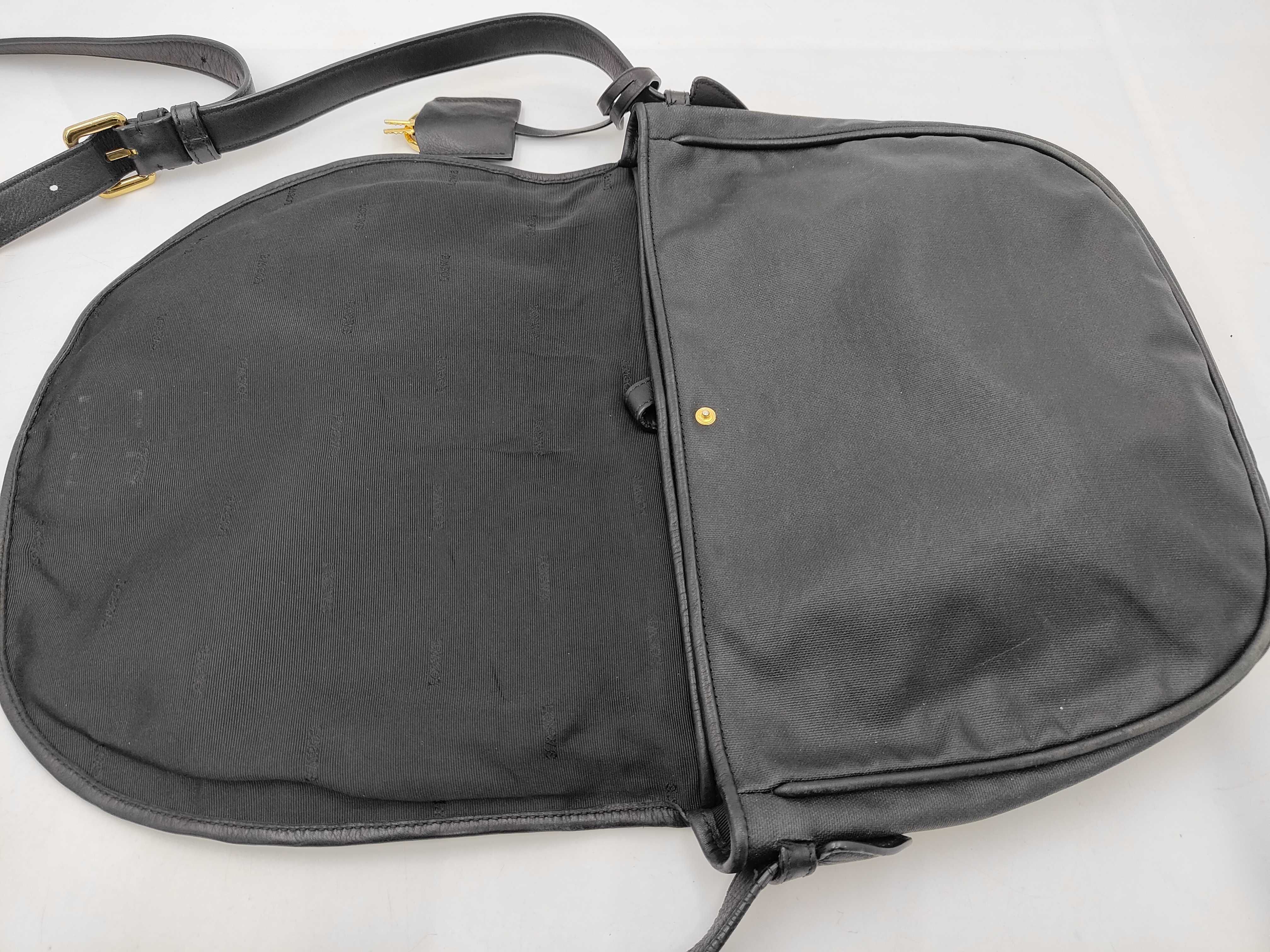 shoulder bag — view 10