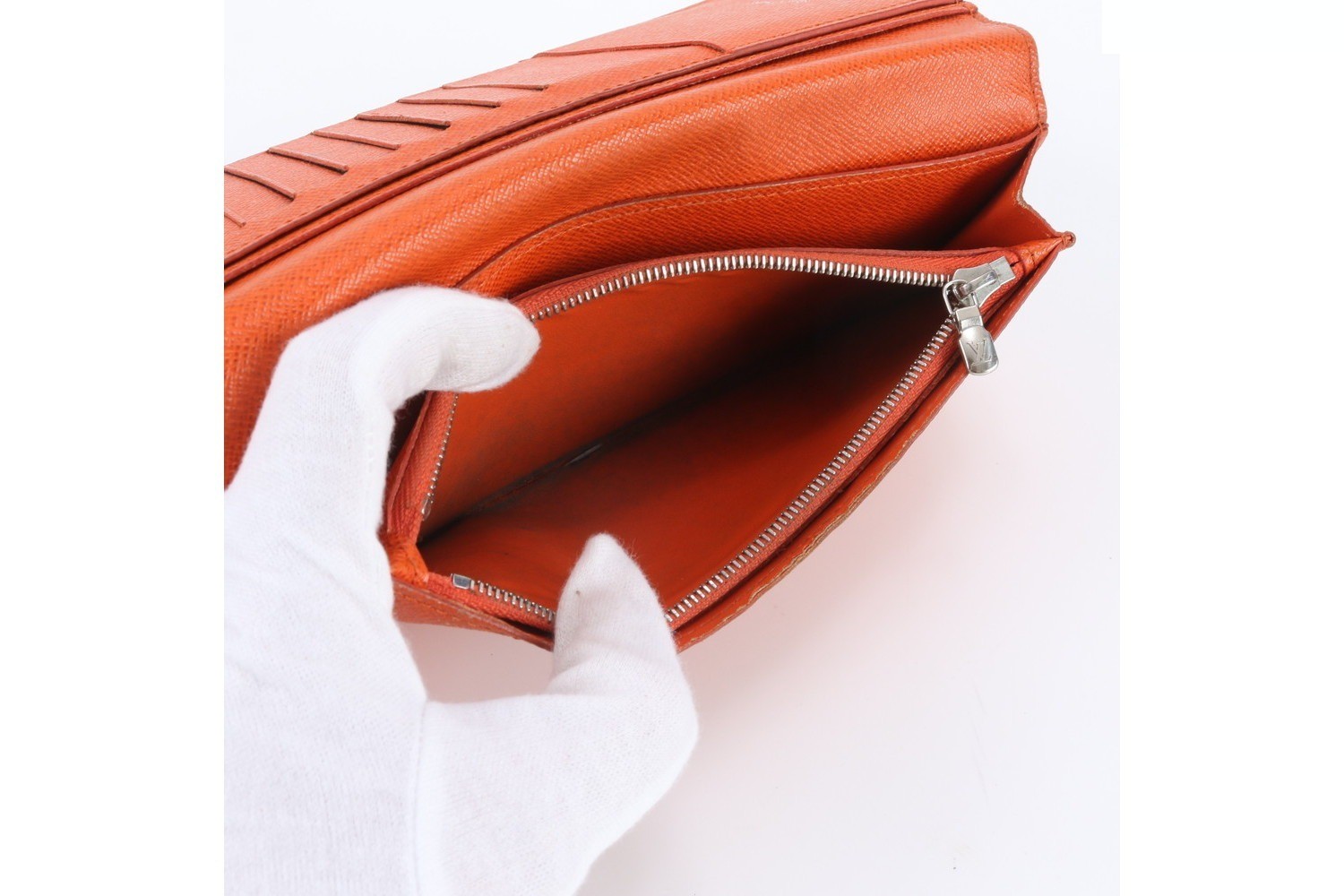 Taiga Portefeuille Brazza M32839 Leather Long Wallet — view 8
