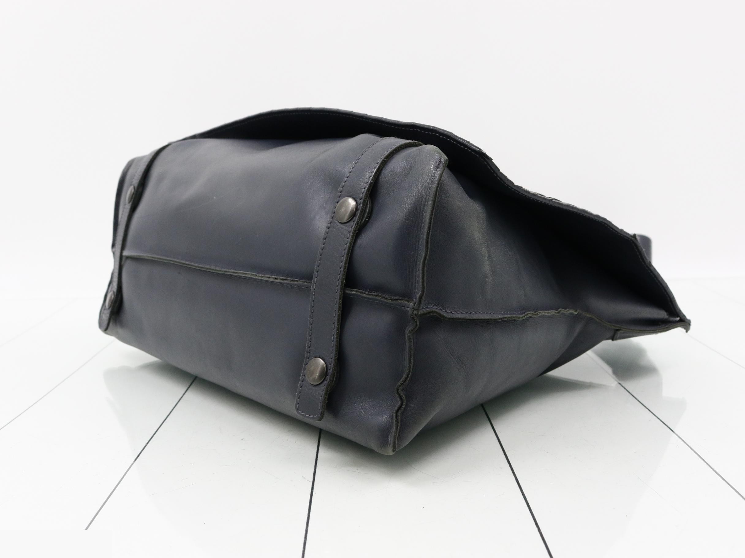 Intrecciato Leather Messenger Shoulder Bag, Navy — view 6