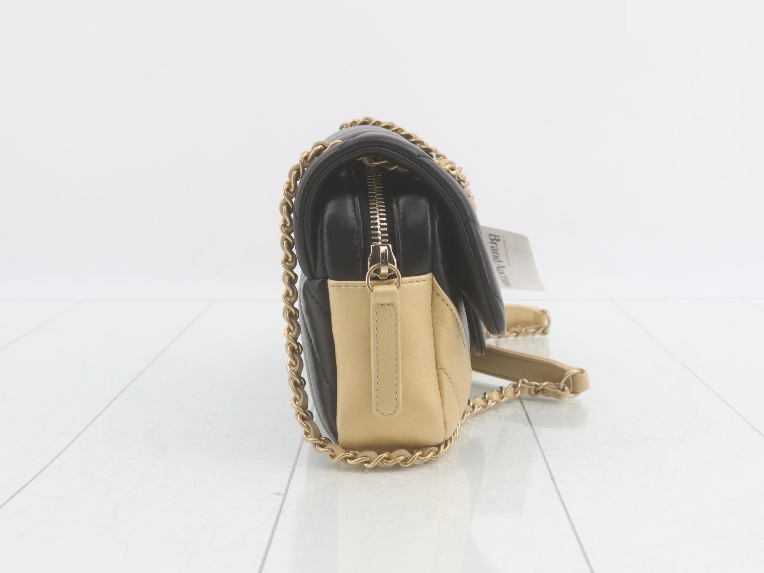 Lambskin V-stitch turn-lock double chain shoulder bag, two-tone. — view 4