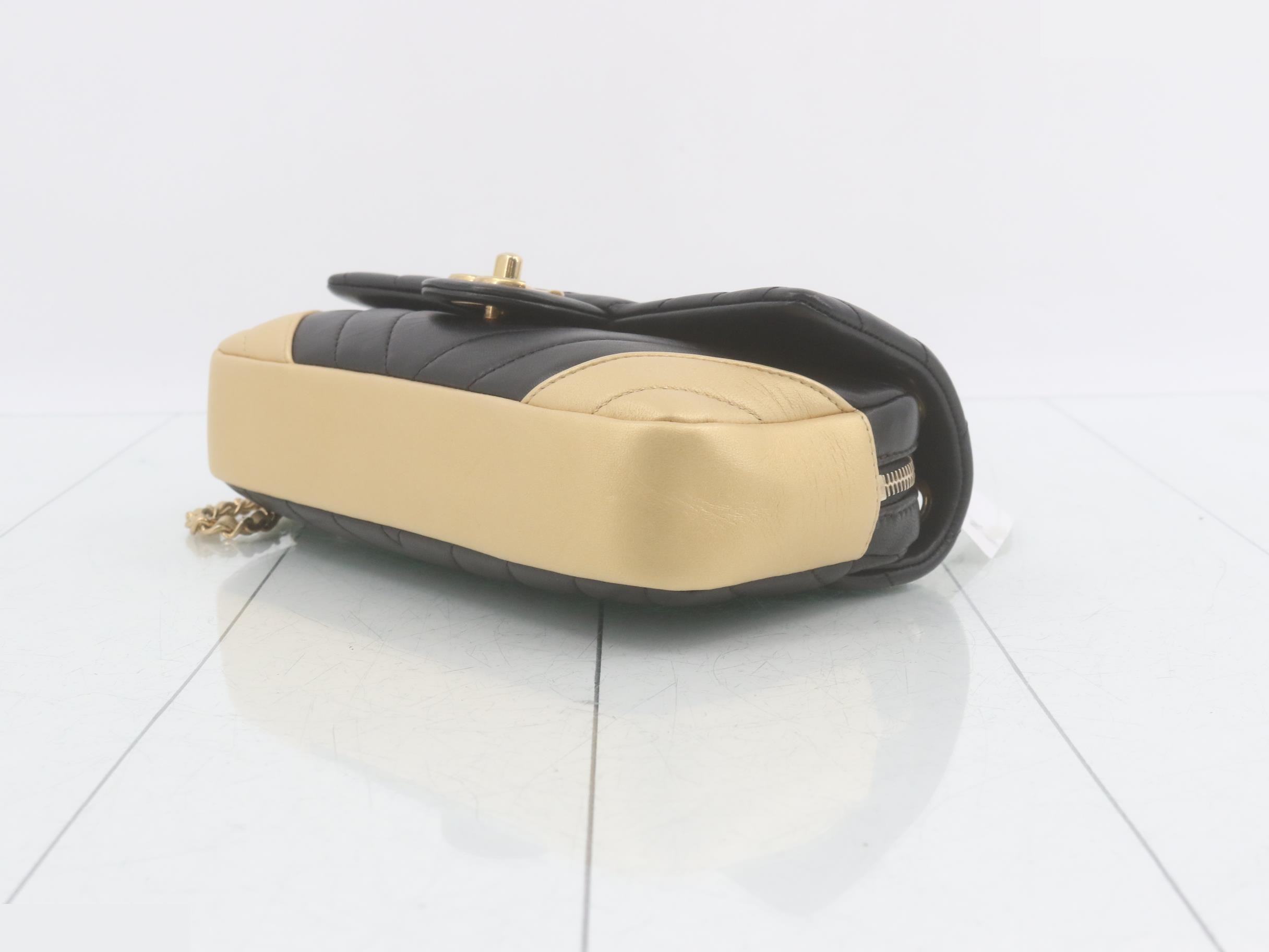 Lambskin V-stitch turn-lock double chain shoulder bag, two-tone. — view 6