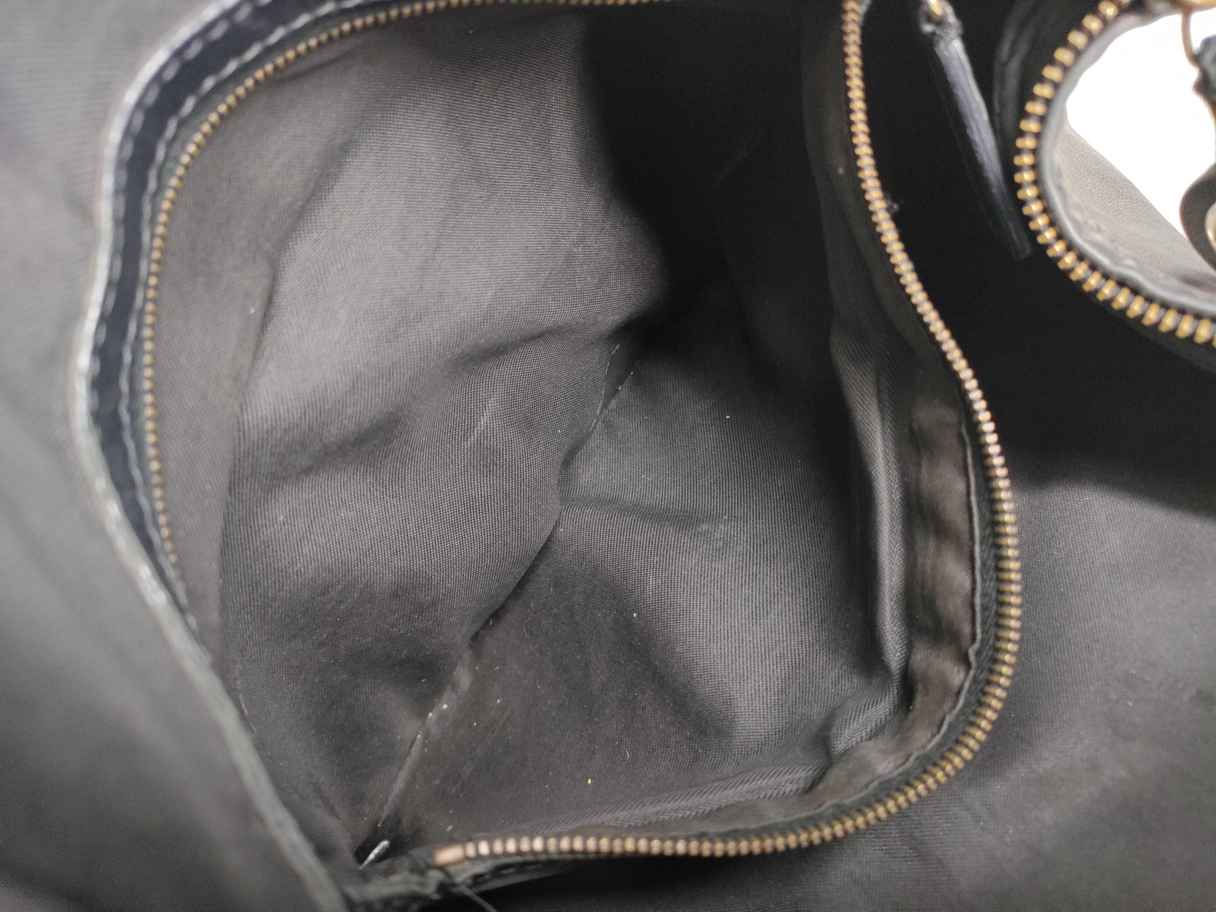 One-Shoulder Leather Shoulder Bag — view 11