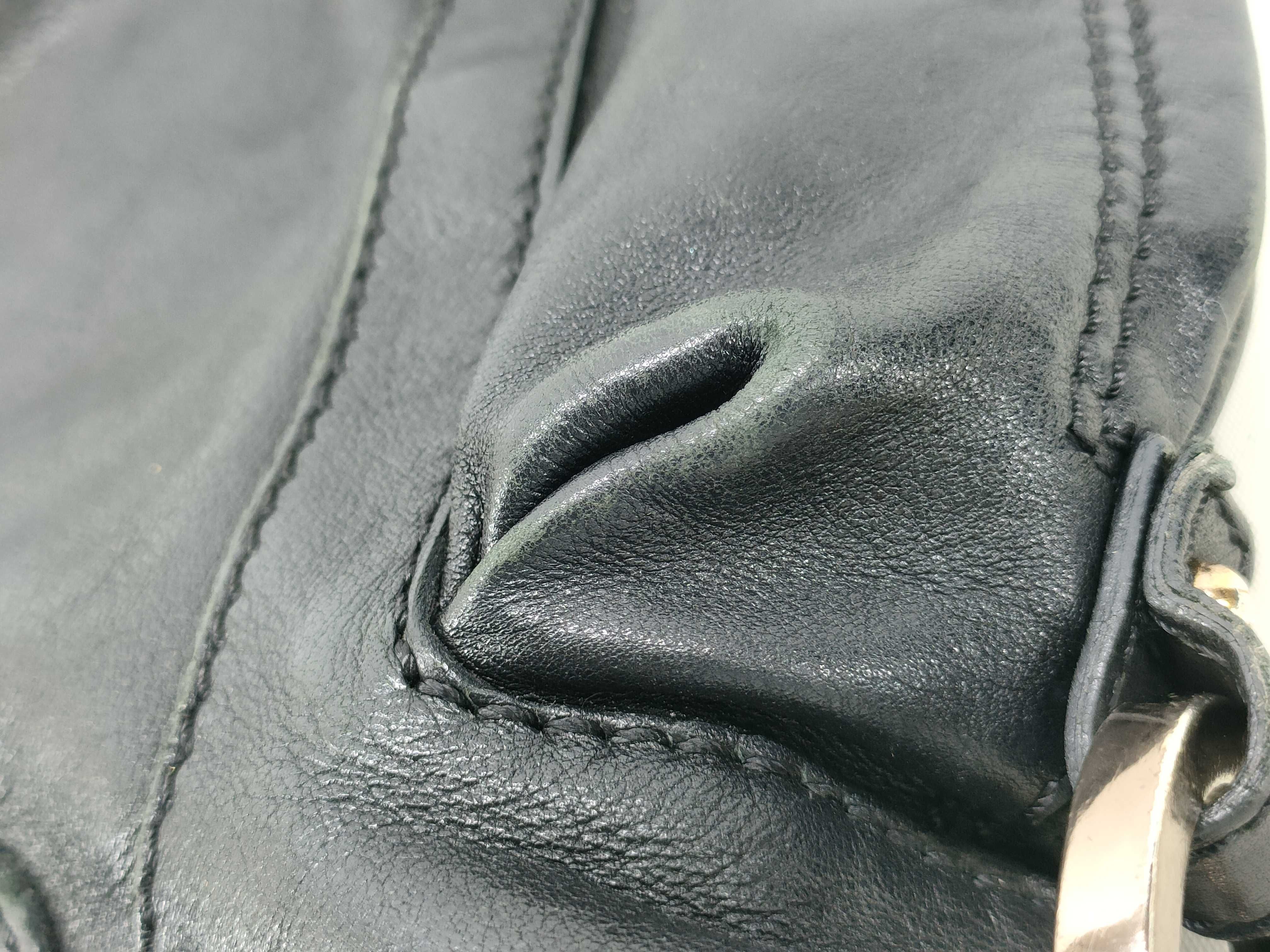 One-Shoulder Leather Shoulder Bag — view 15