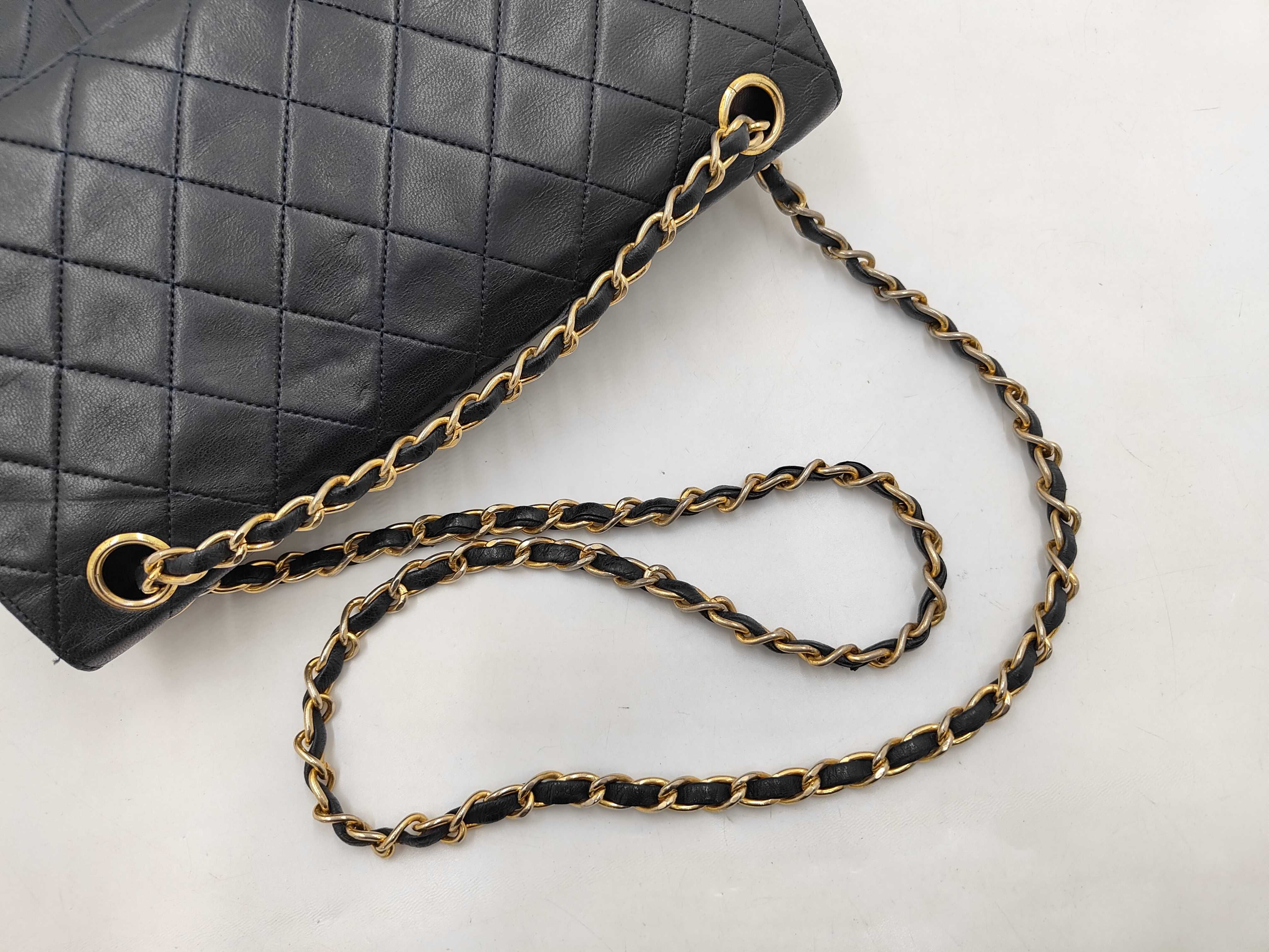 Matelassé 25 Lambskin Double Flap Double Chain Bag Navy 300212 (Serial Number 0-series) Shoulder Bag — view 3