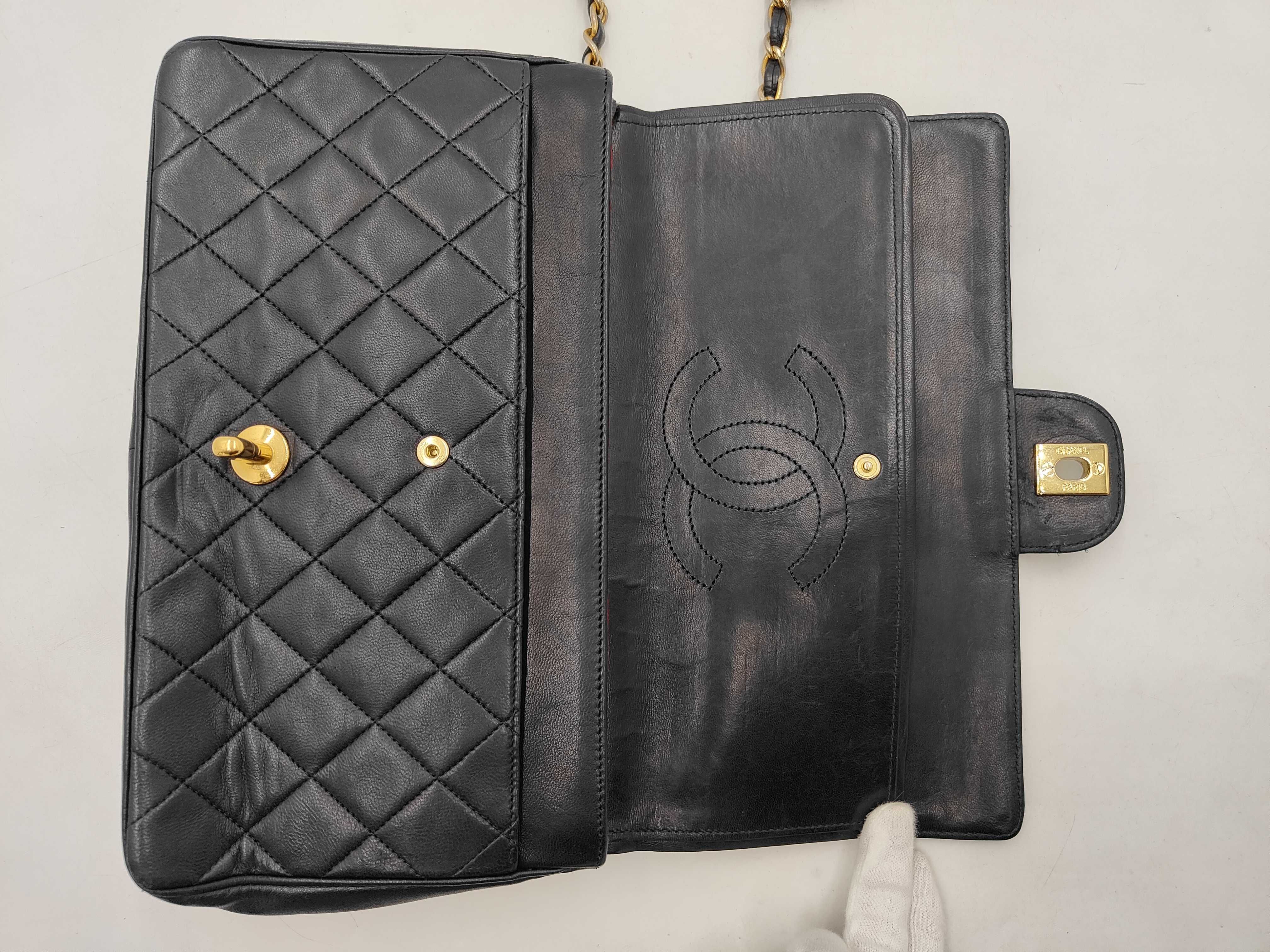 Matelassé 25 Lambskin Double Flap Double Chain Bag Navy 300212 (Serial Number 0-series) Shoulder Bag — view 7